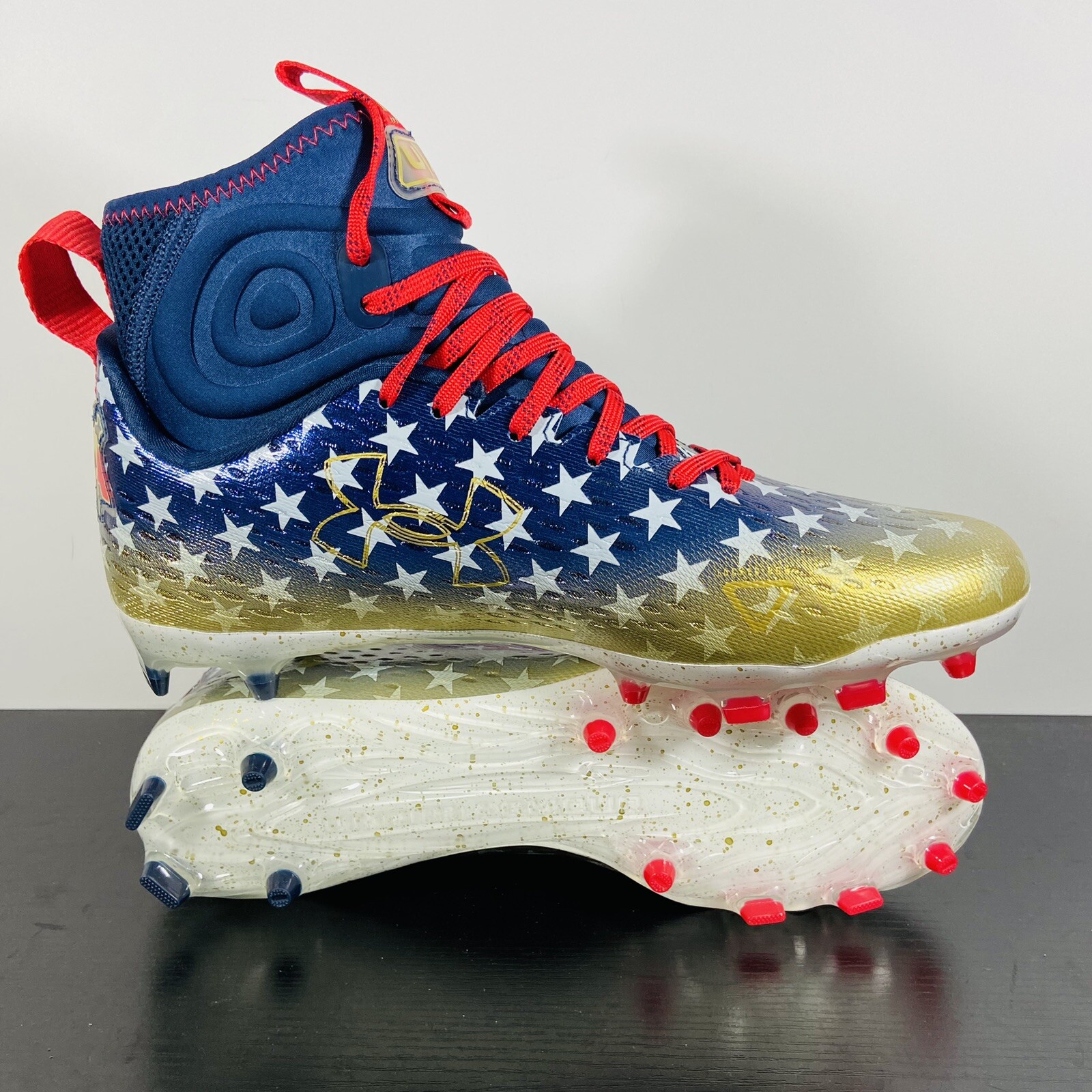Under Armour Spotlight Lux MC LE USA FREEDOM Troops Football Cleats 3025366 100