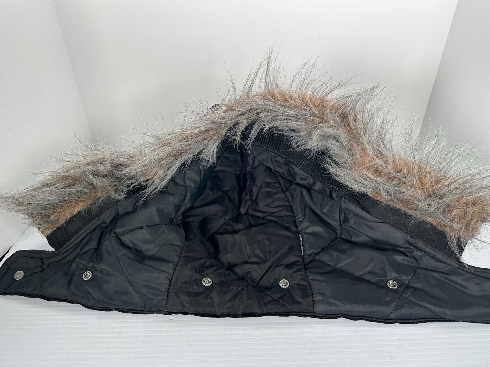 Carhartt Hood Mens A01 BLK Black Arctic Quilt Lined Fur Snap On USA VTG