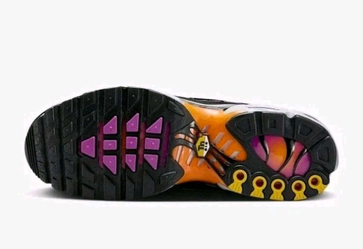 NEW Nike Men’s SIZE 11 Air Max Plus ‘Desert Sunset’ Fushia Orange DM0032-014