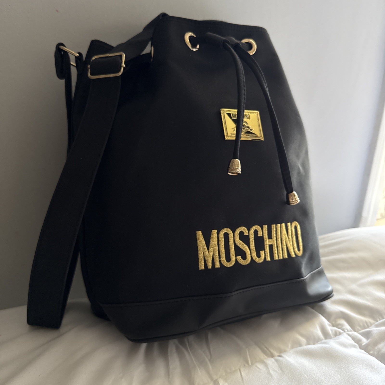 Moschino Bucket Drawstring Redwall Vintage Black Nylon Bucket Shoulder Bag Purse