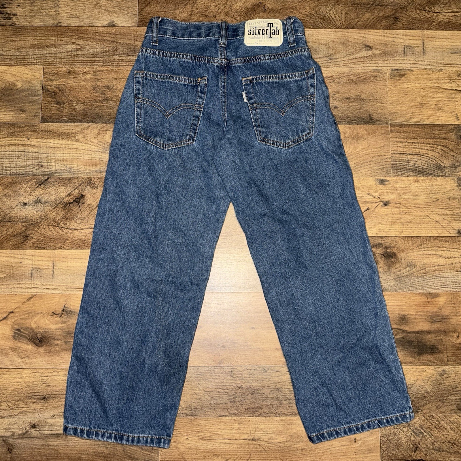 Levi’s Silver Tab Stay Loose Boys Size 8 Reg W24 L25