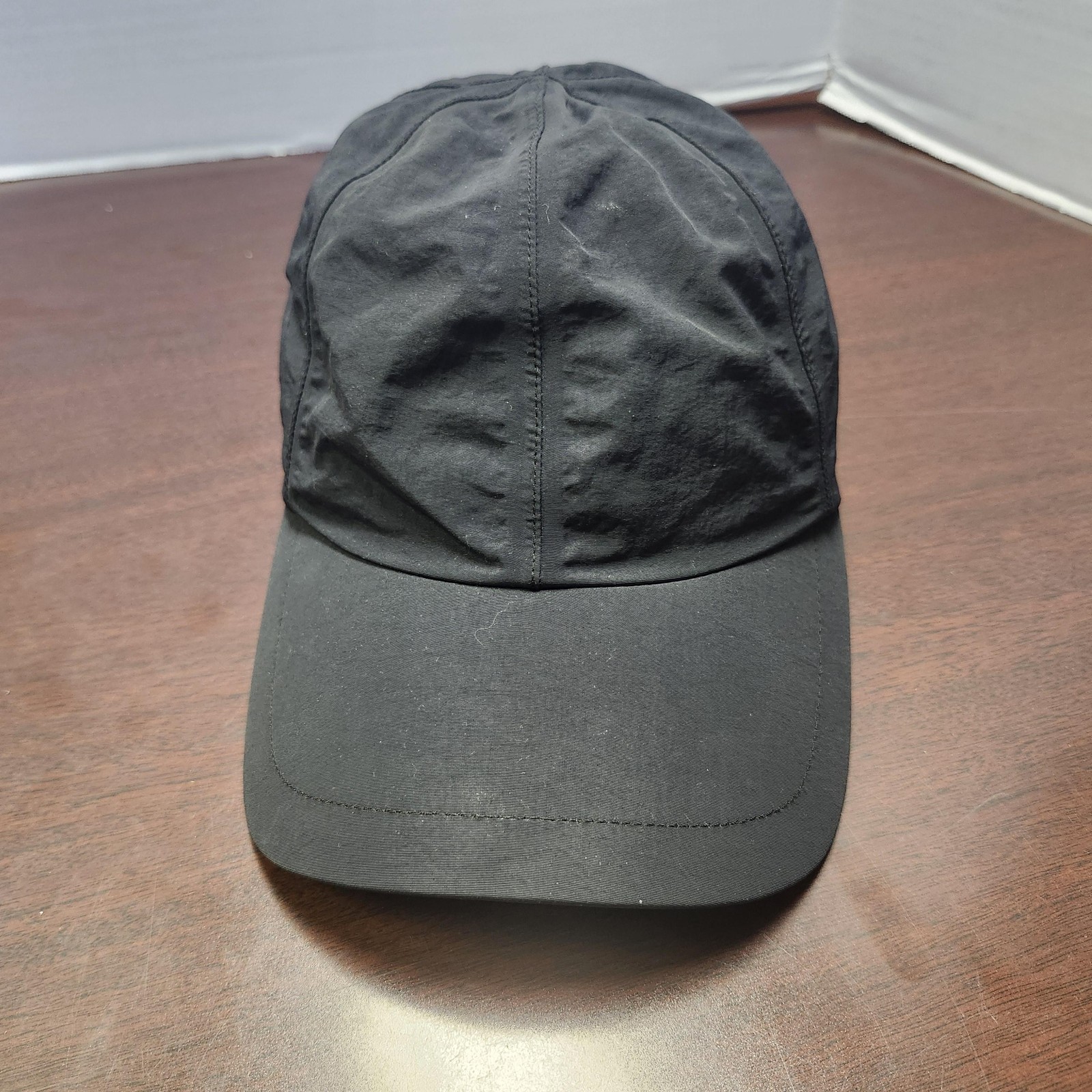 Oncloud Hat Cap Strap Back Mens Black Lightweight Athletic Running Mesh
