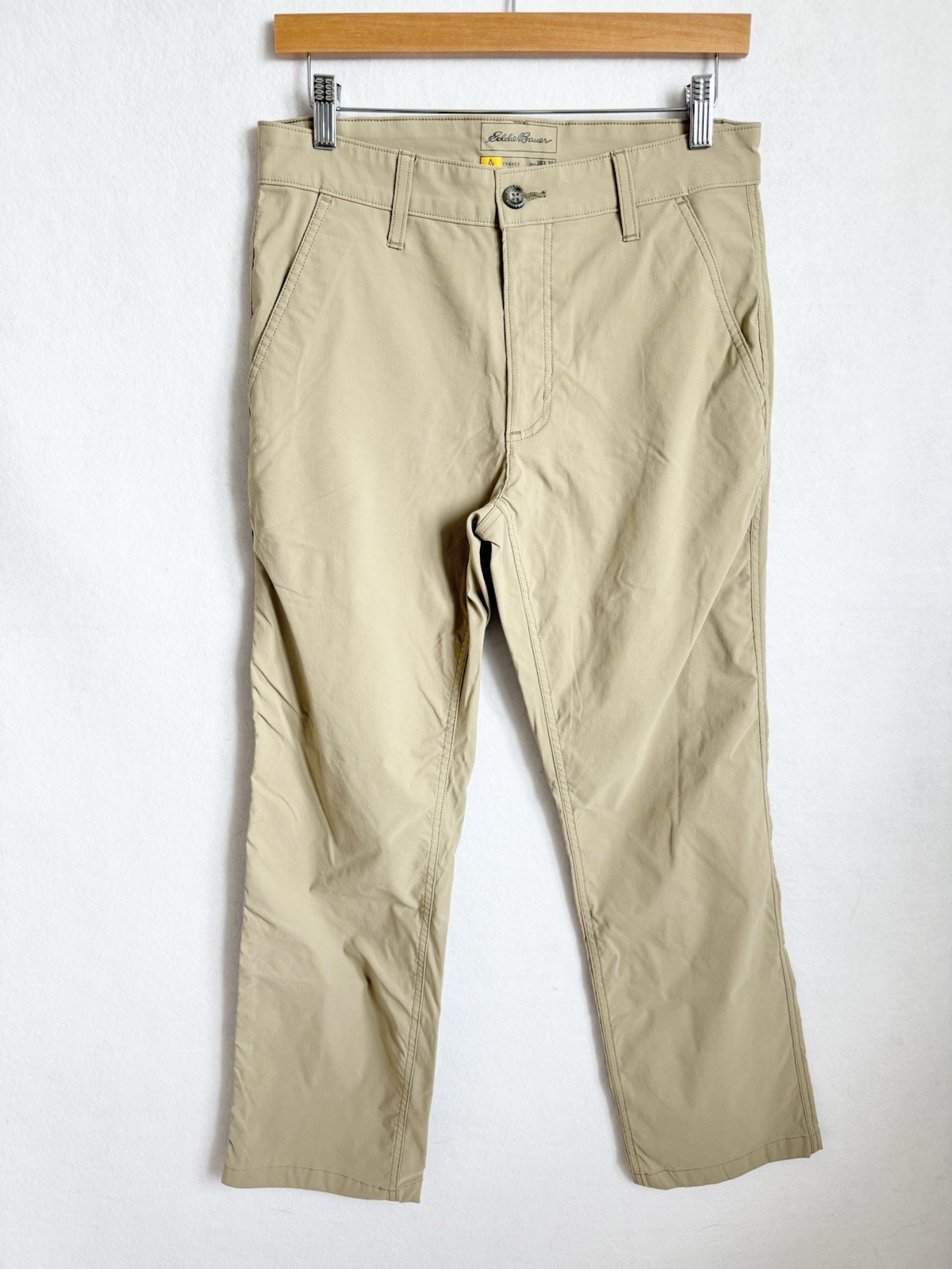 Eddie Bauer Mens Travex Cargo Pants 30×30 Khaki Nylon Outdoor Hiking Lightweight