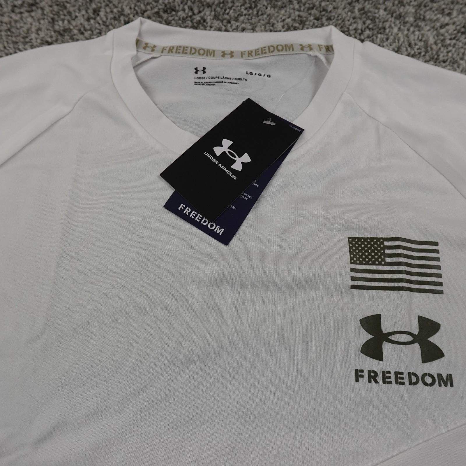 NEW Under Armour Shirt Mens L White Freedom Loose Long Sleeve USA Flag Graphic