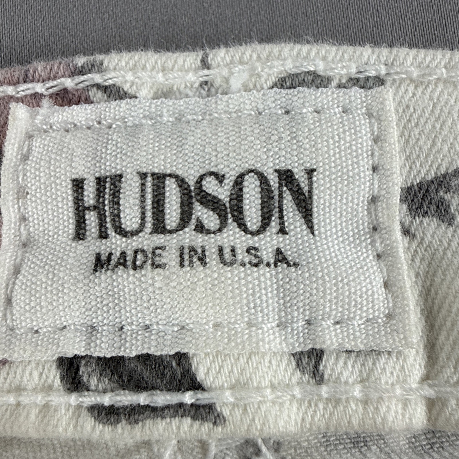 HUDSON Nico MidRise Super Skinny Jeans Suay Pink Floral Print Ankle Size 26