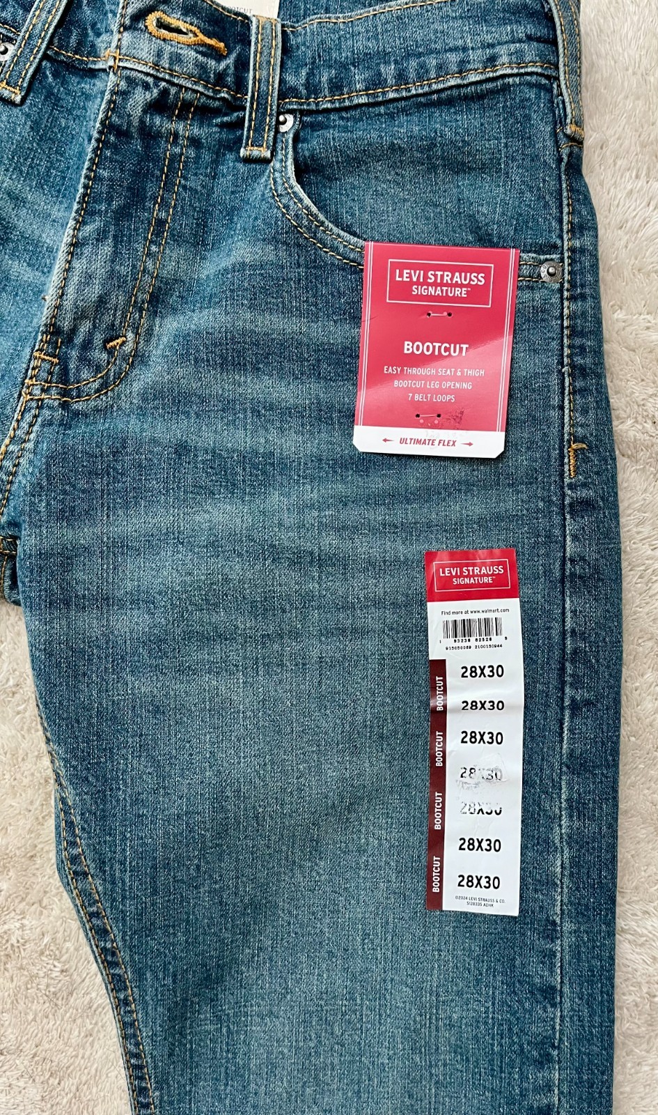 Levi Strauss Signature Series Bootcut Denim Blue Jeans Size 28×30 NWT