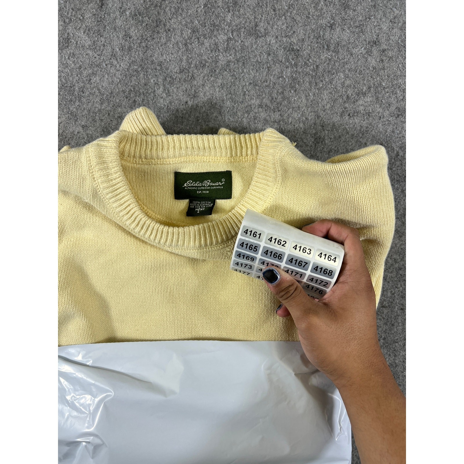 Eddie Bauer Sweater Mens Large Yellow Long Sleeve Minimalist Old Money Outdoor