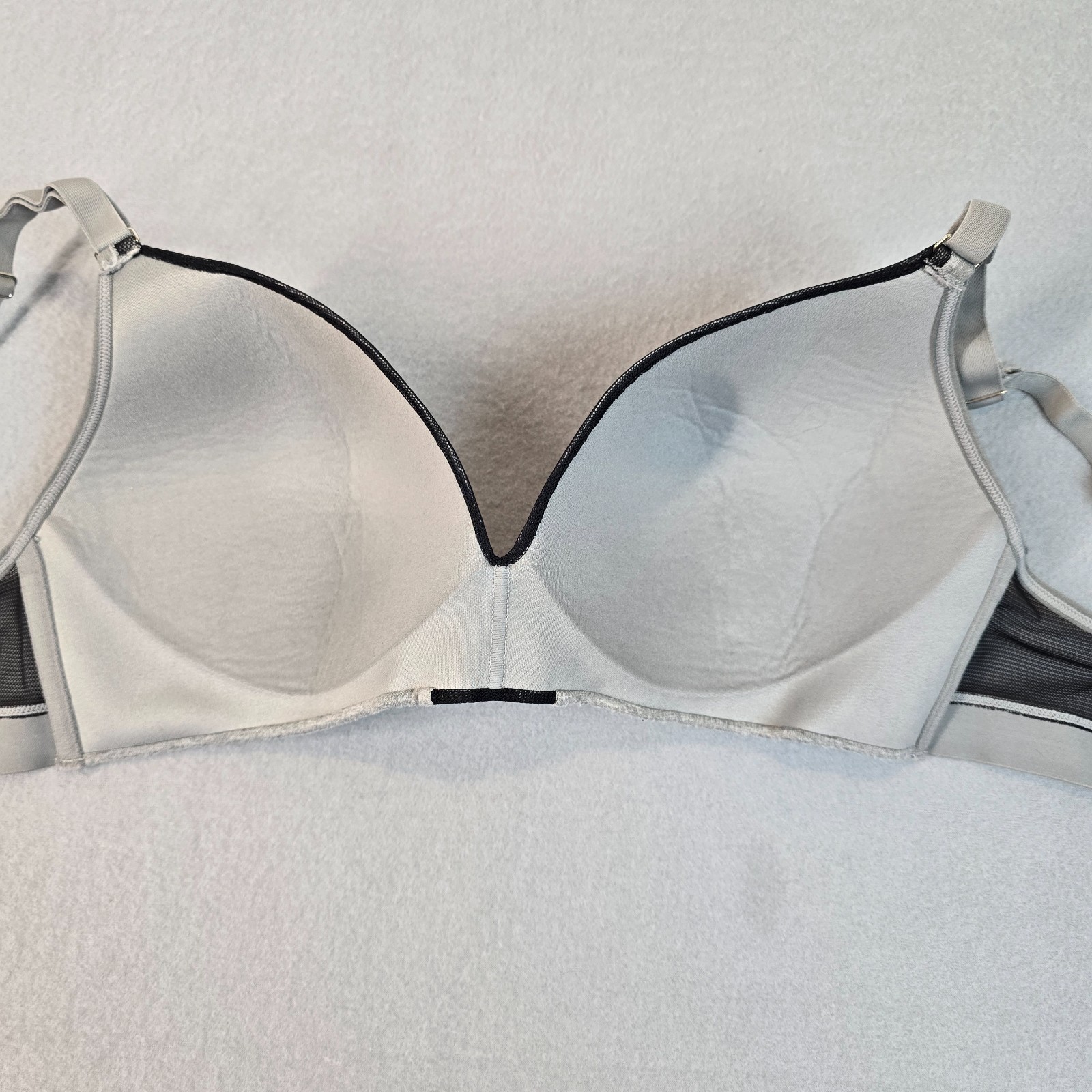 Lively 36D Gray Black Wireless Bra Mesh Trim T Shirt Bra Soft Cup Comfort Bra