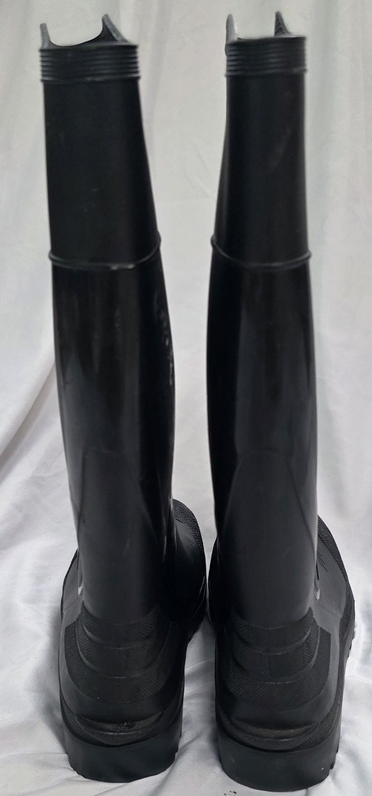 Tingley Unisex Rubber Workboot Rain Boot, Black, 7 US Men