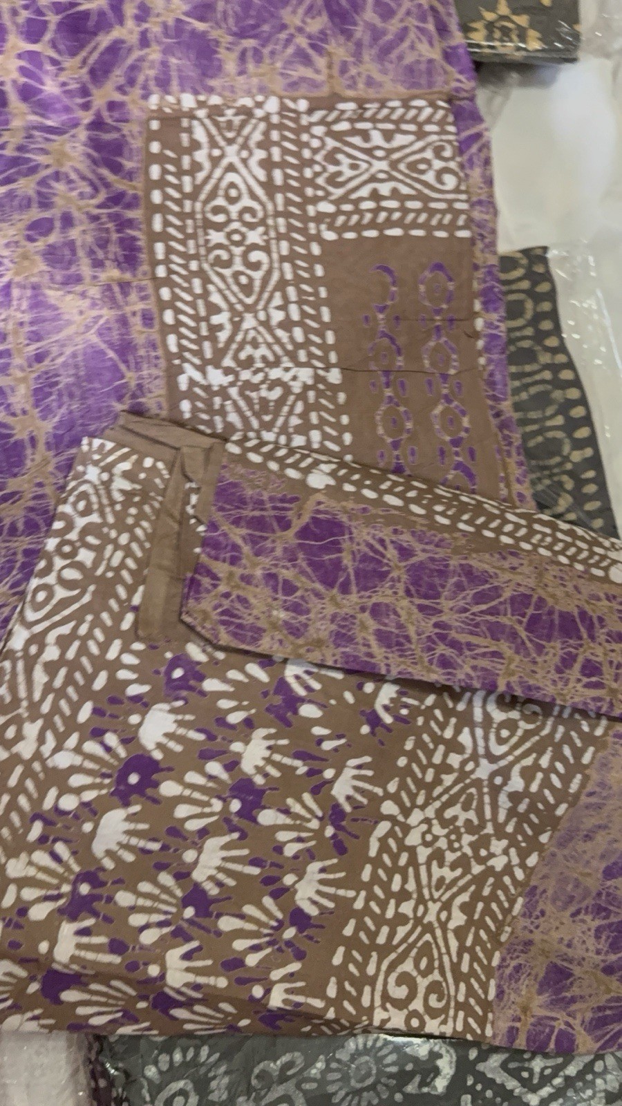 NEW 🆕, Cotton BATIK SAREE. ( Item#L3903 ) including blouse piece. Only $33