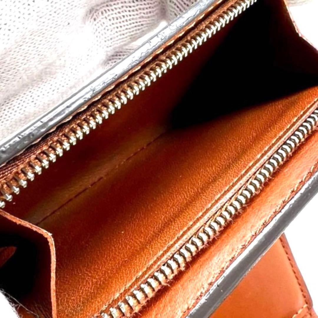 Extremely Beautiful Louis Vuitton Mahina Greige x Mocha Portefeuille Iris XS