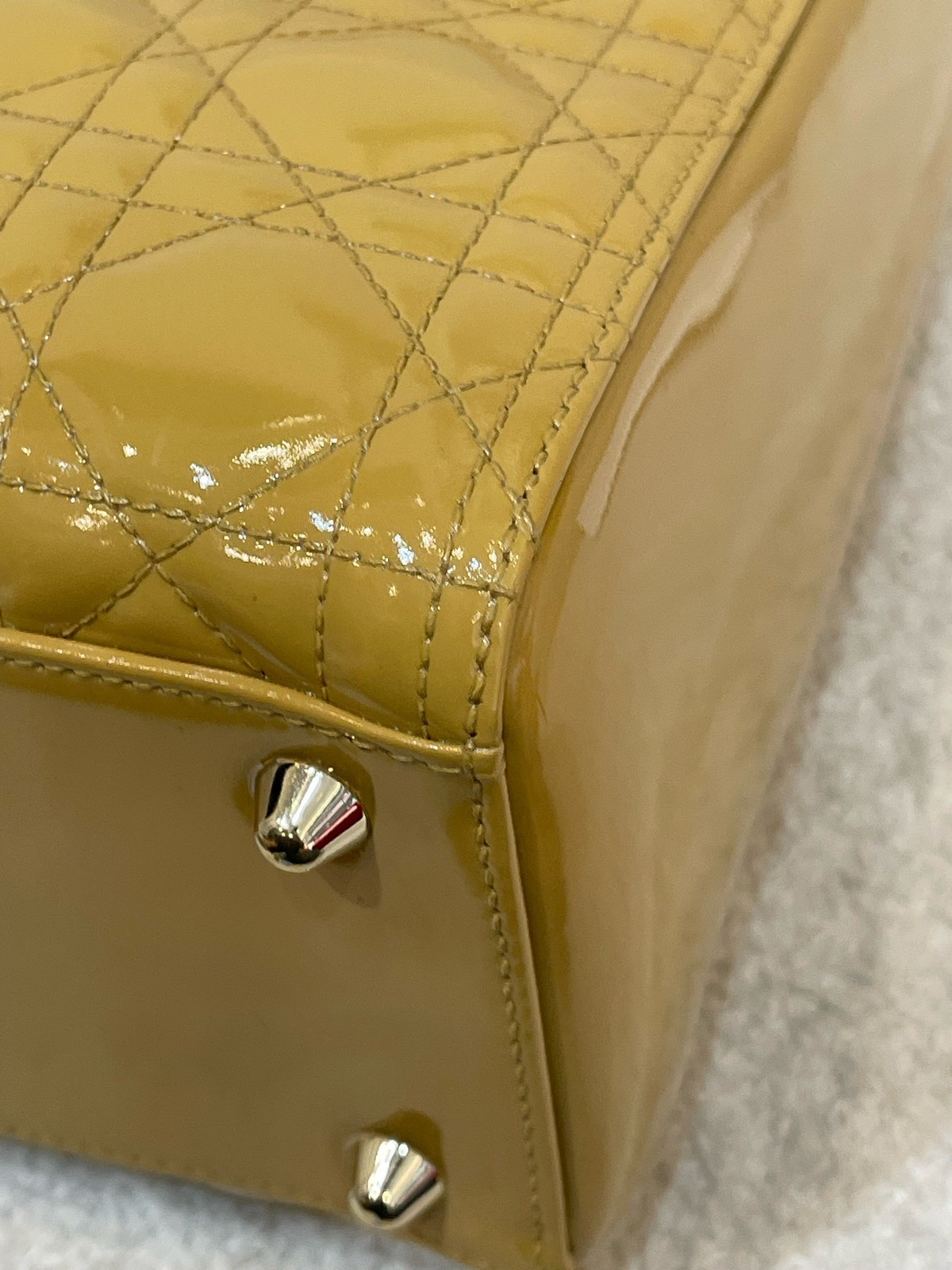 Dior Pre-Owned Authentic Luxury Handbag Yellow 32*25*11 Free Tracked Shipping
