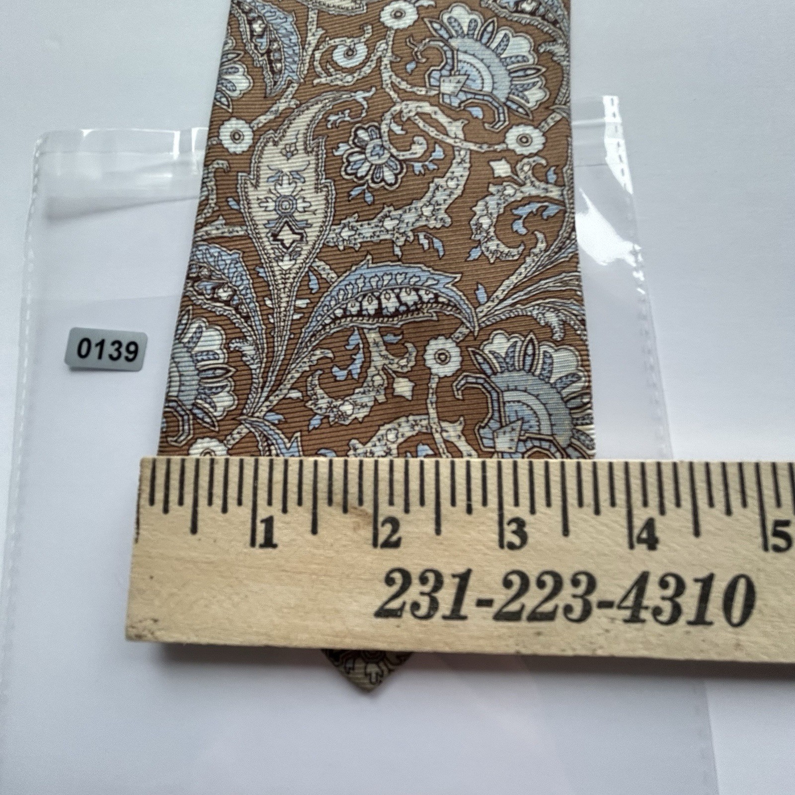 Brooks Brothers Makers Tie Brown Blue Tan Paisley Italian Silk 3.75” X 60” EUC