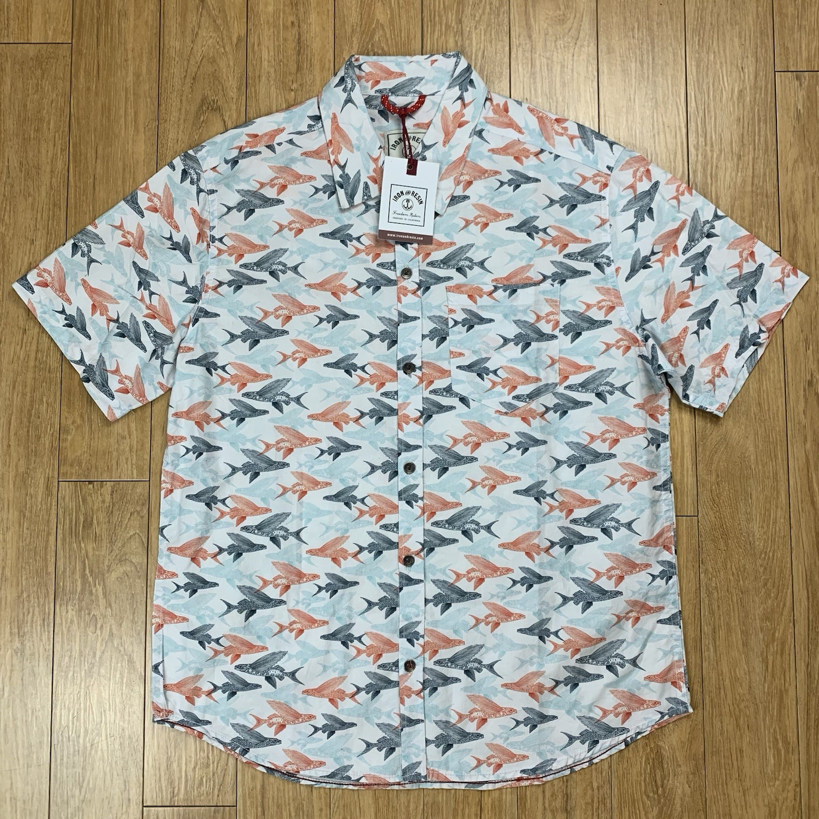 Iron And Resin Shirt Men L White Flying Fish AOP Button Up SS NWT
