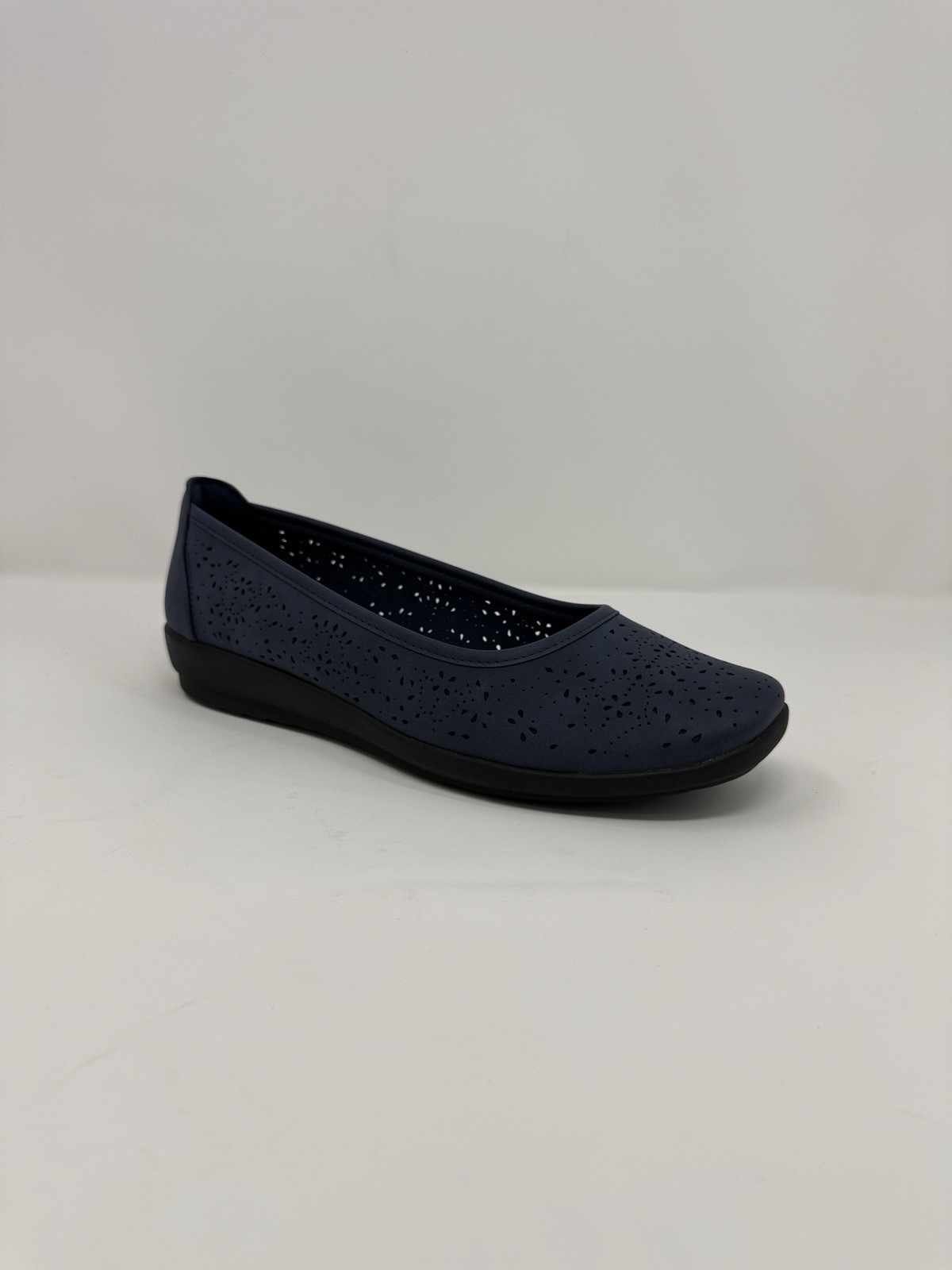 Easy Spirit Alessia Navy Ballet Flats Women’s Size 10 WW Wide Comfort