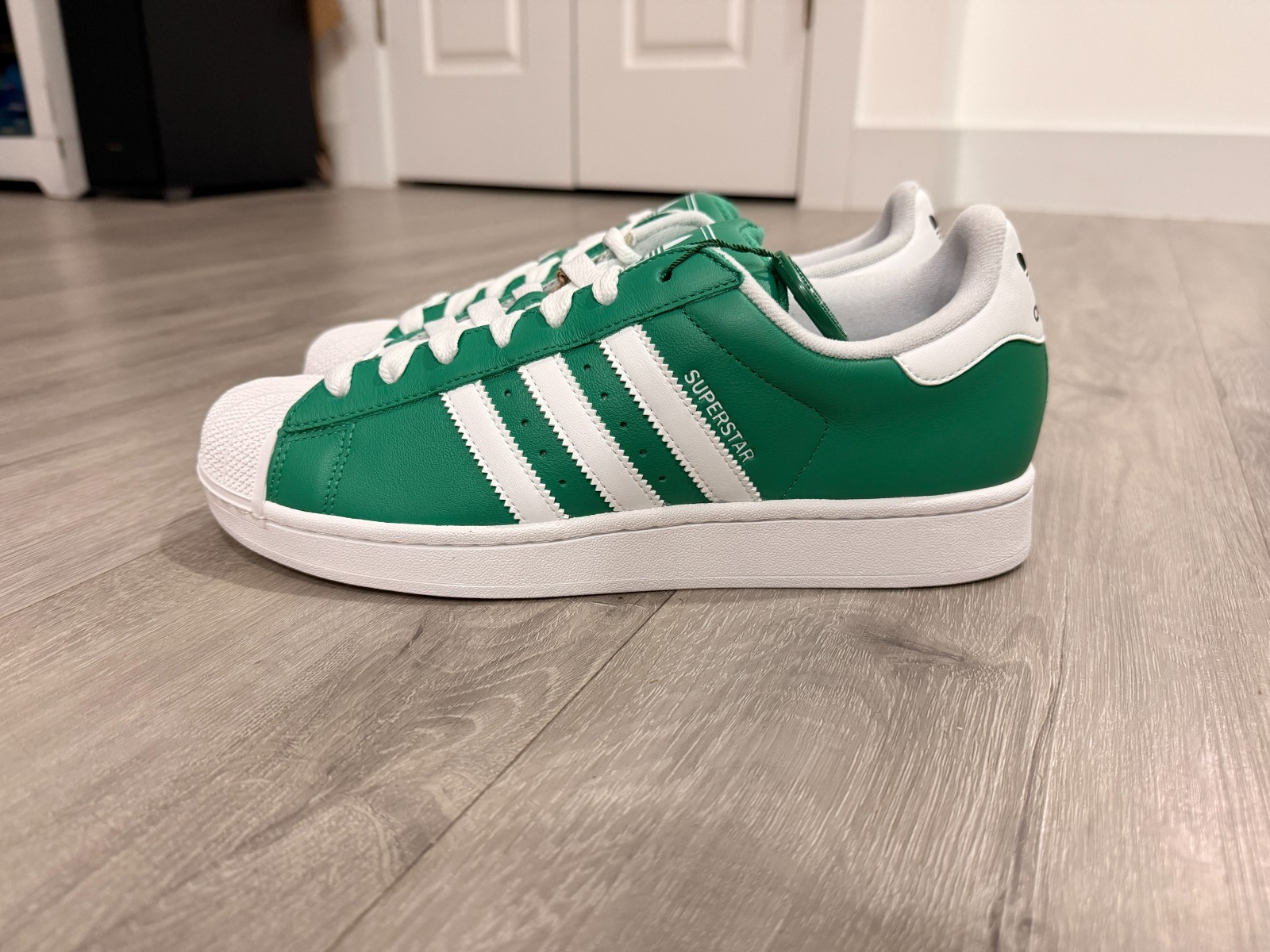New Adidas Superstar II Unisex Shoes – US Men 11.5 / Women 12.5 – JI3076