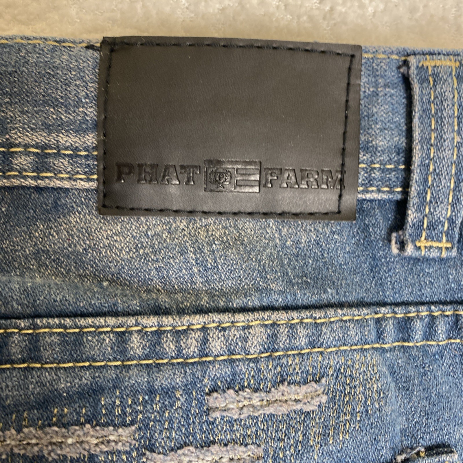 VTG. 90’s PHAT FARM Distressed Jeans Mens 38×30 Street Wear Grunge Hip Hop