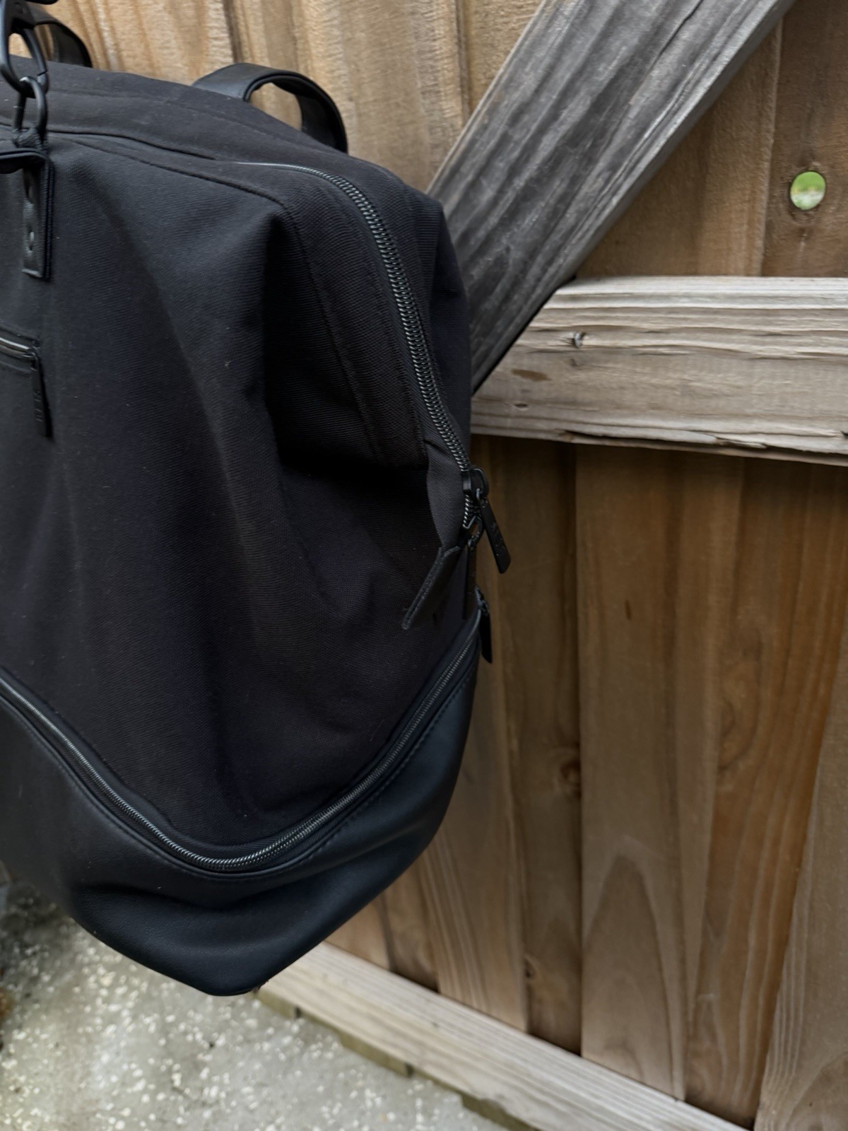 Beis Black Weekender Bag Lightweight Zip Closure Detachable Shoulder Strap Women