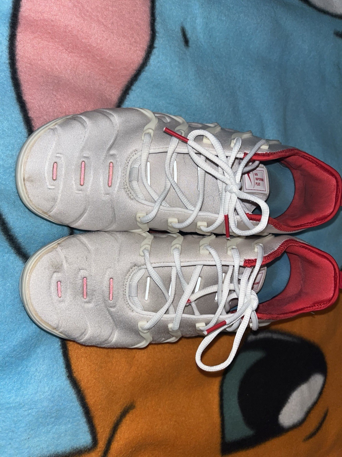 Nike Air VaporMax Plus Men’s Low Top Lace-Up Sneakers White/Red