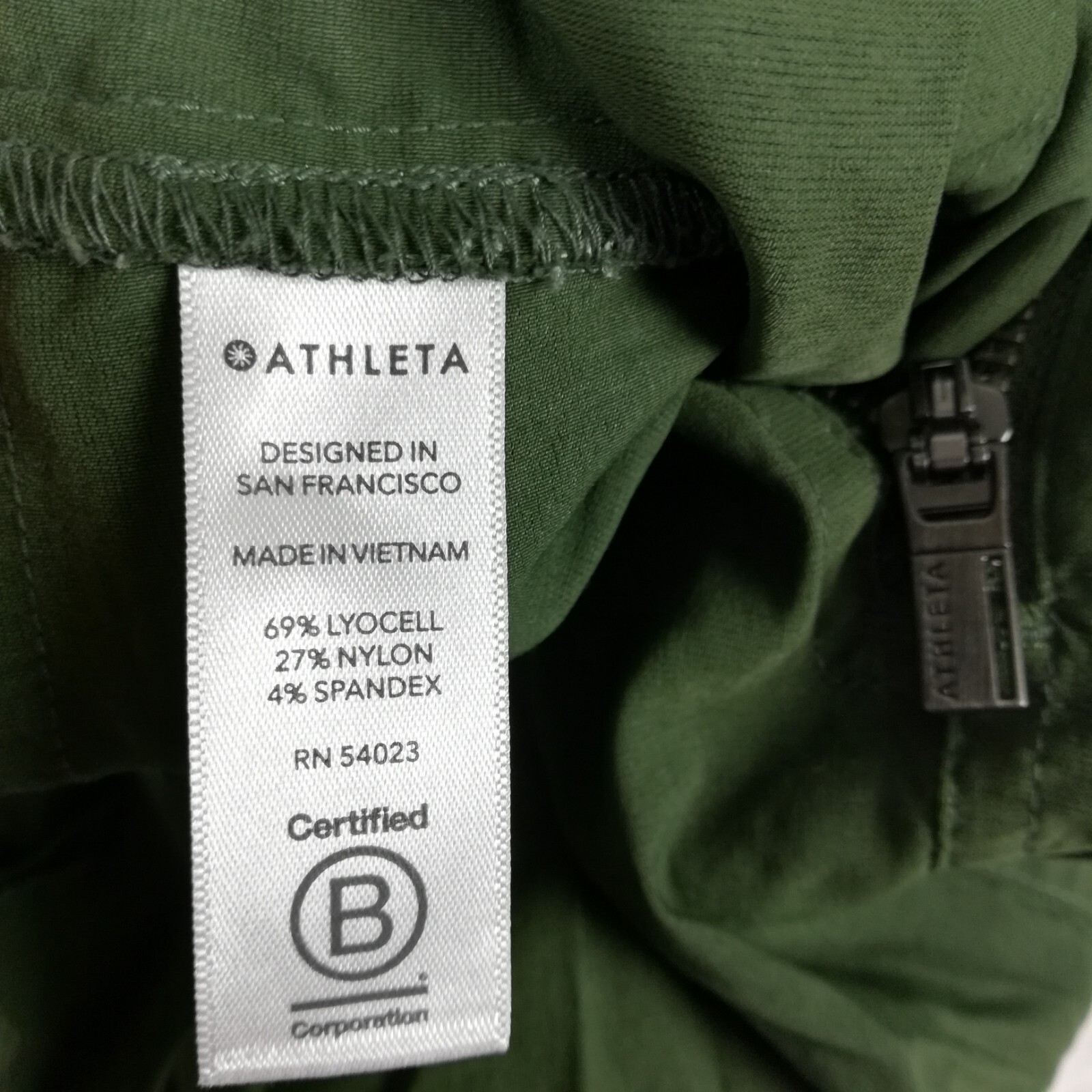 Athleta Womens Lenox Jumpsuit Tuscan Olive Casual Workwear Travel Zip 4