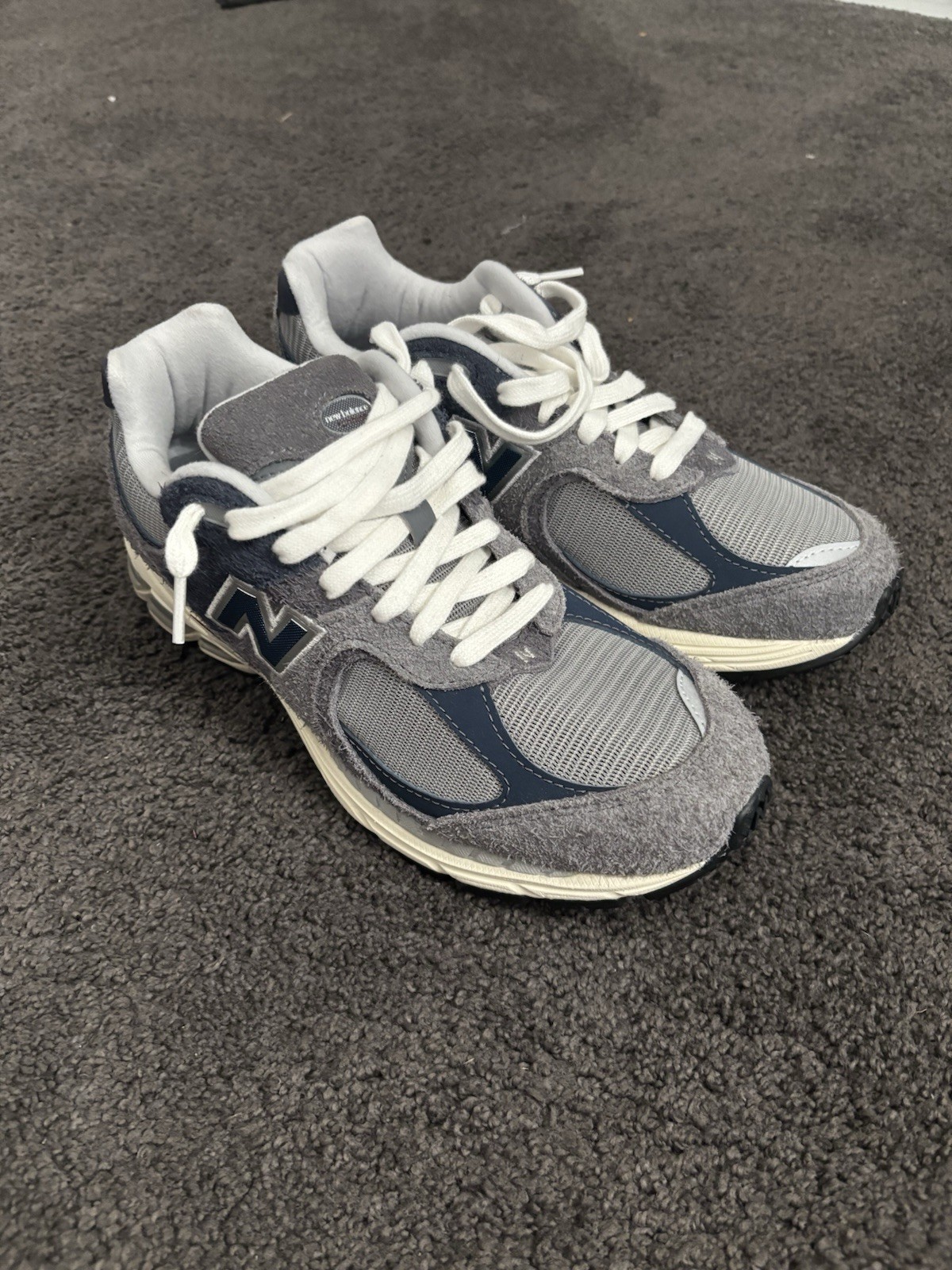 New Balance 2002R Grey Men’s Size 7 EUR 40 Running Shoes M2002REL