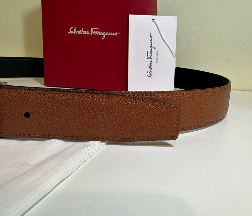 ADJUSTABLE REVERSIBLE RADICA/NERO LEATHER SALVATORE FERRAGAMO BELT GUNMETAL BUCK