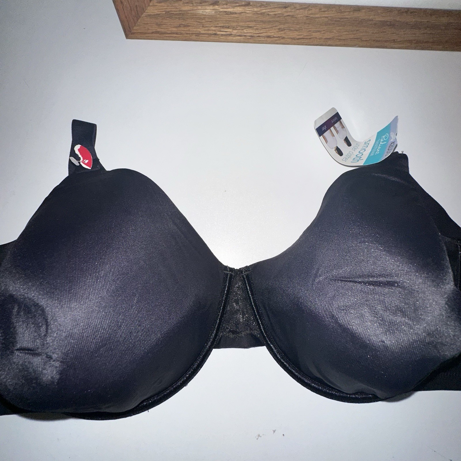 New Vanity Fair Black Tshirt Bra 76528 Radiant Collection Lightly Lined 42DDD