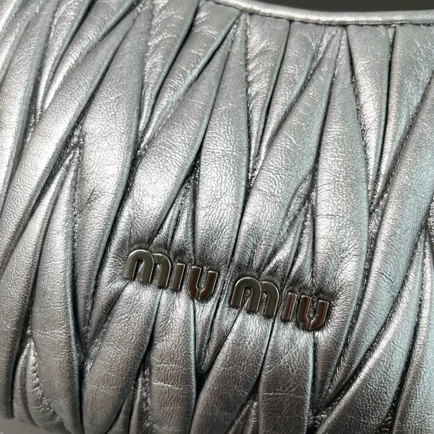 Authentic Miu Miu Matelassé Crystal Chain Shoulder Bag Matelassé Leather eBay AG