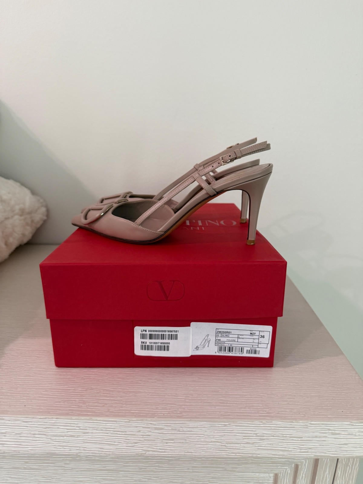 Valentino VLogo Slingback Pumps In beige Women’s Size EU 36