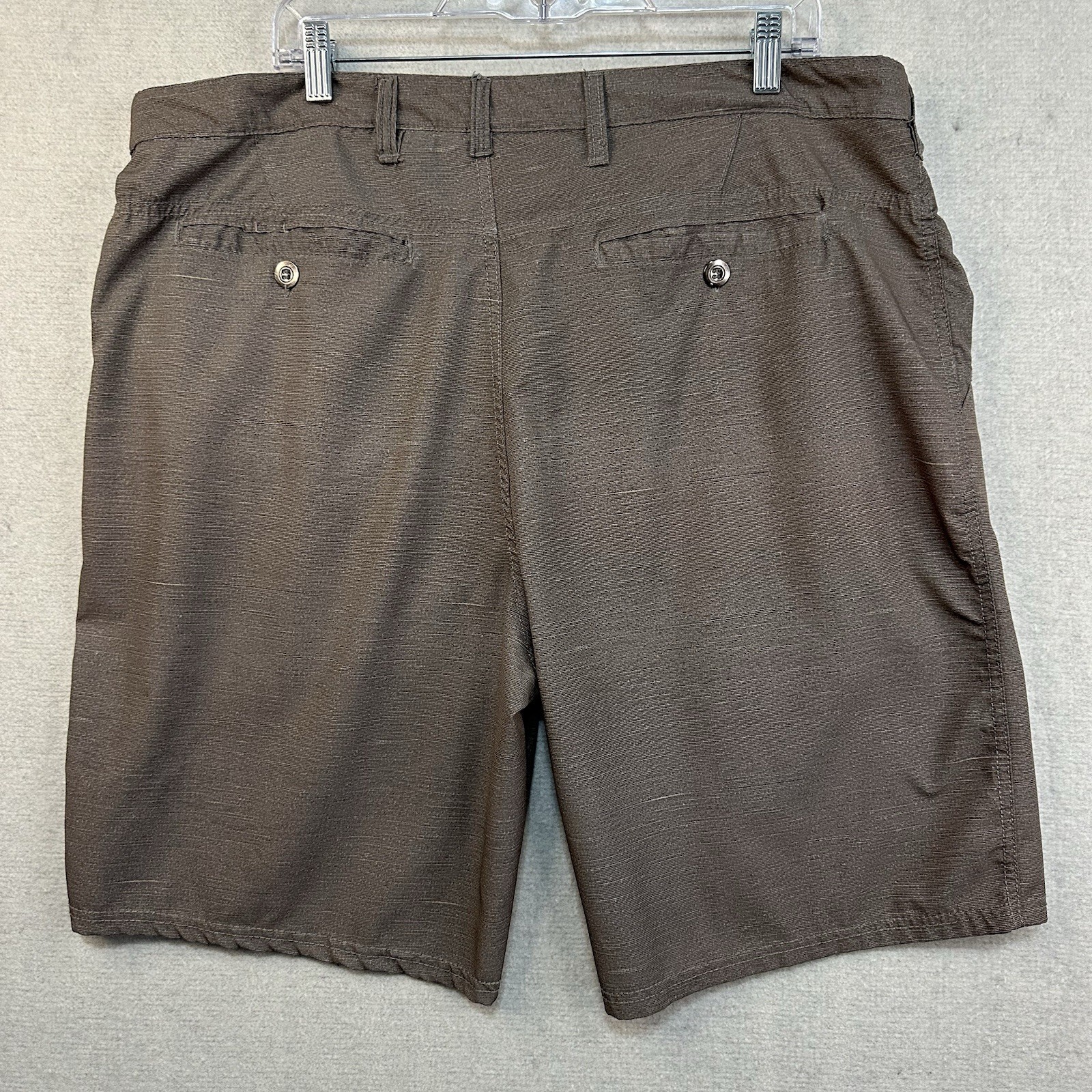 Tru Cal Men’s Brown Shorts Size 50 Stretch Walking Golf Hiking Beach
