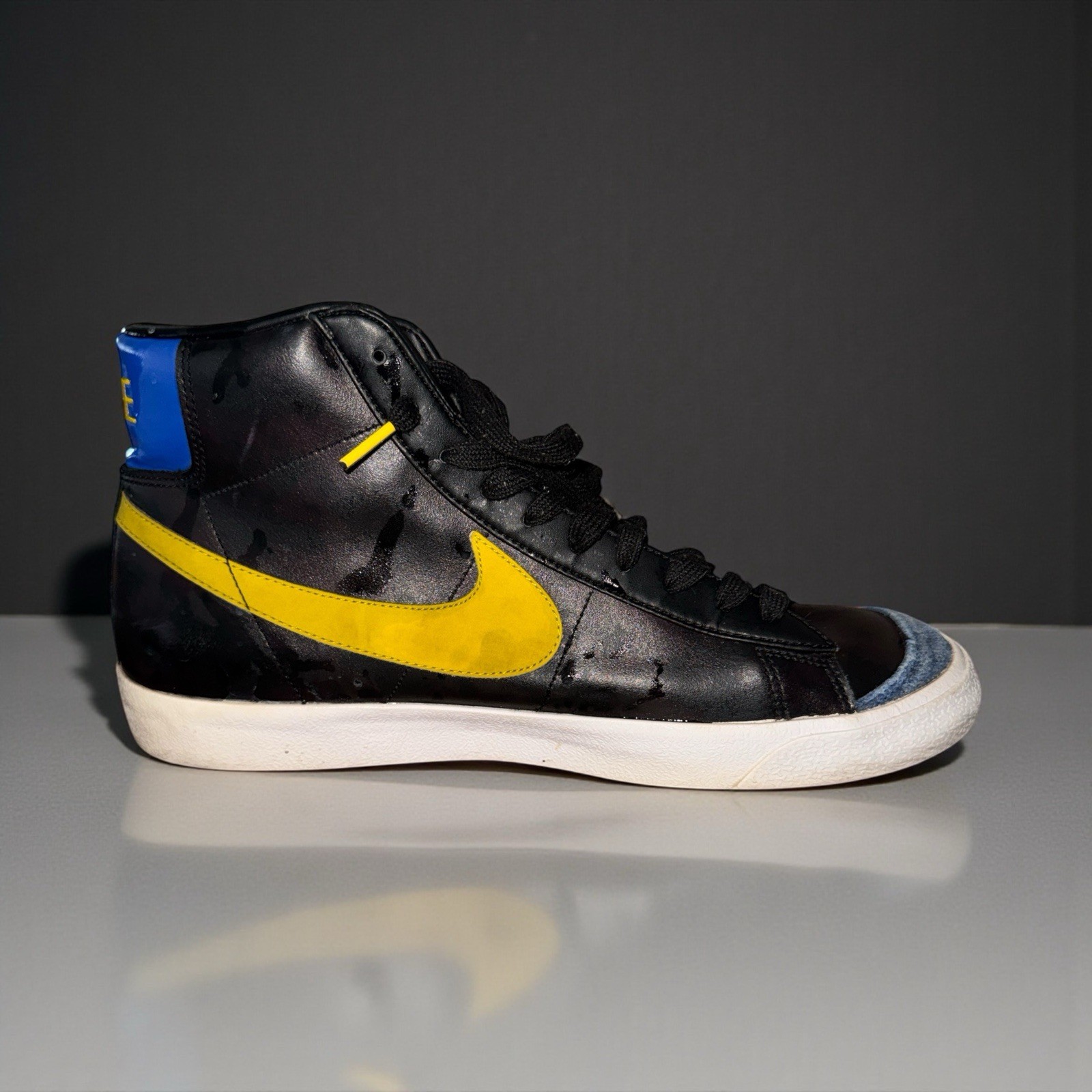 Nike Blazer Mid ’77 Vintage Peace Love & Basketball Men’s Size 11