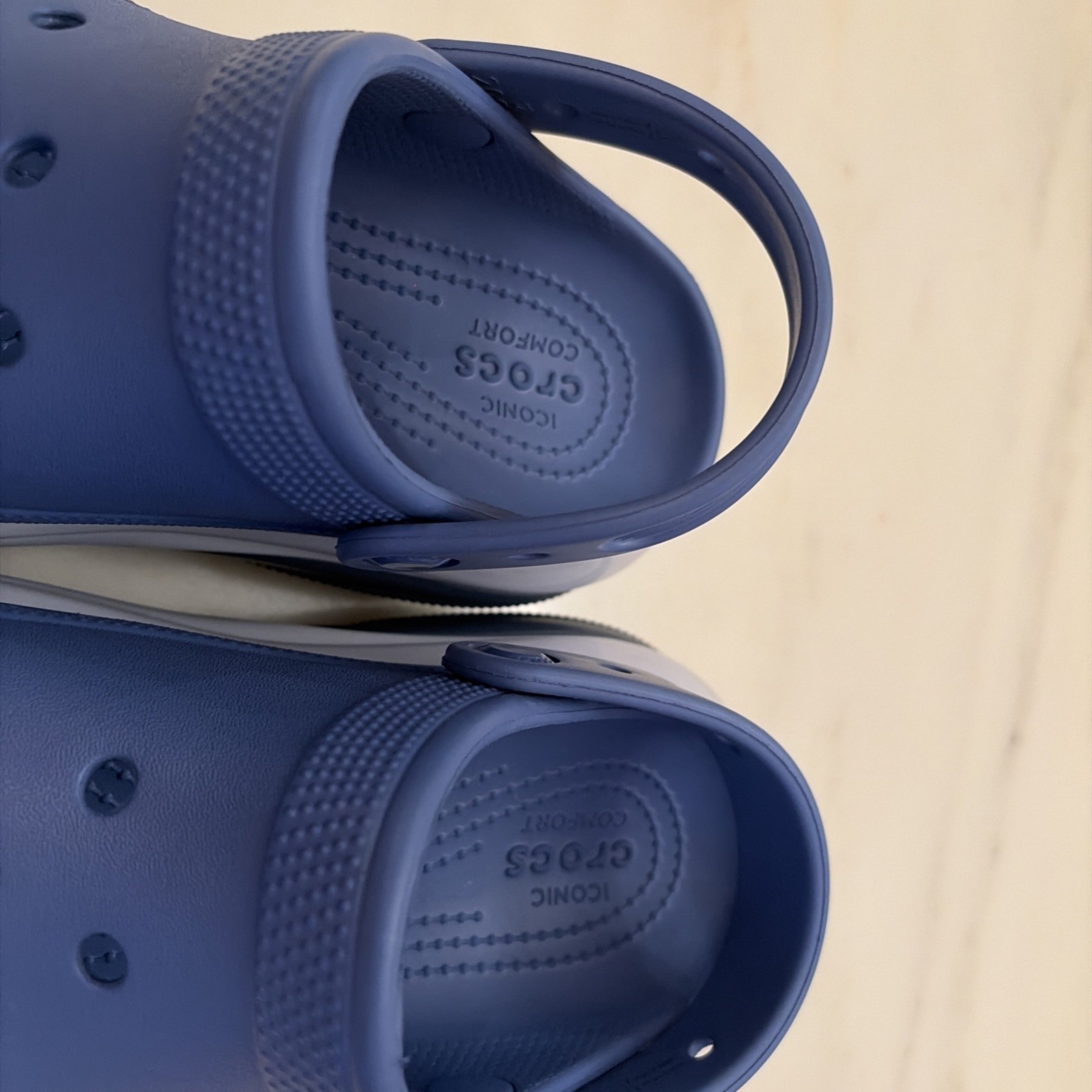 Crocs MEGA CRUSH Cornflower Blue Chunky Heavy Clogs M 4/W 6