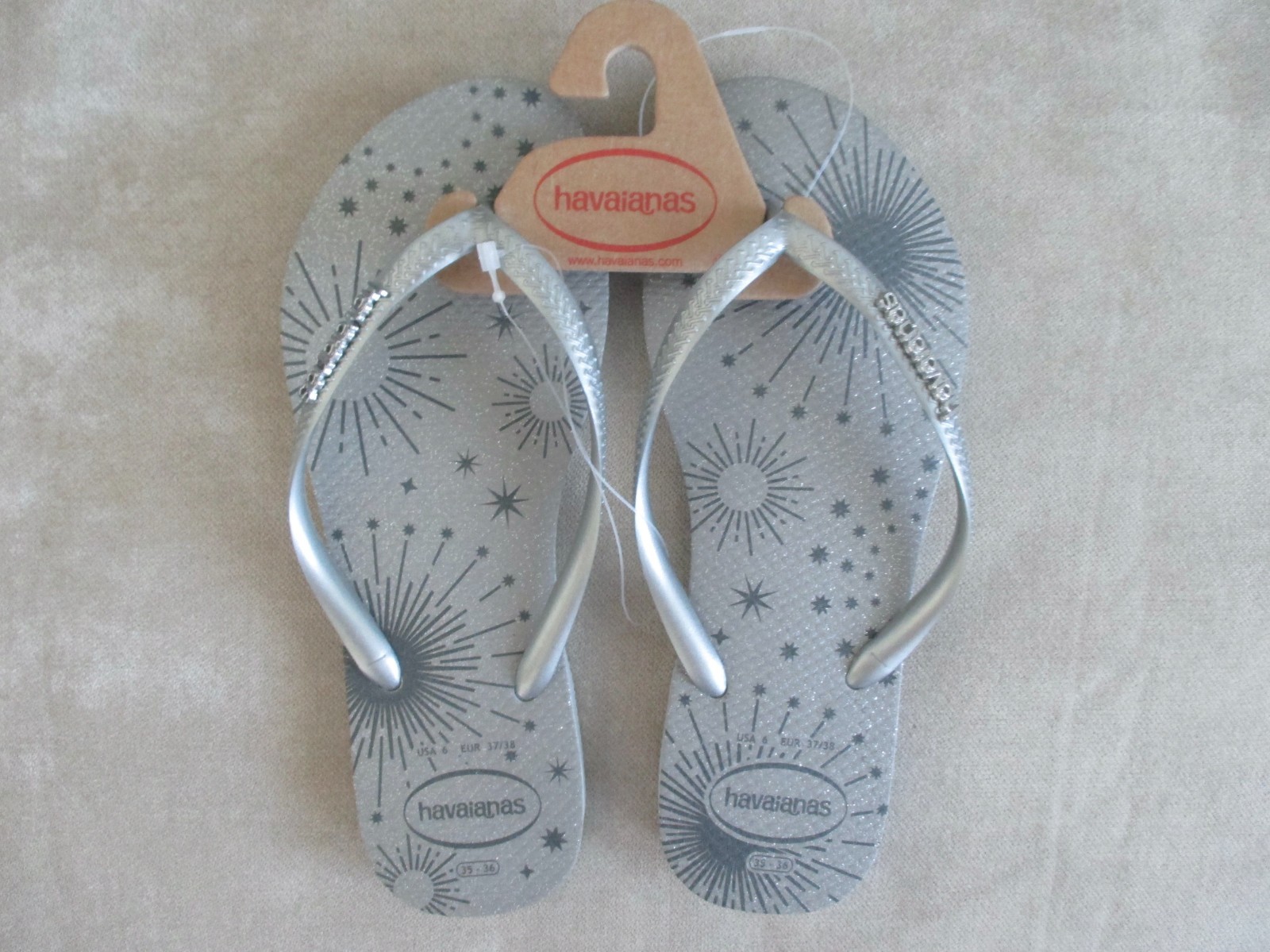NEW HAVAIANAS ‘Slim Sparkle’ Silver Grey Star Celestial Flip Flops SZ 6 EU 37-38