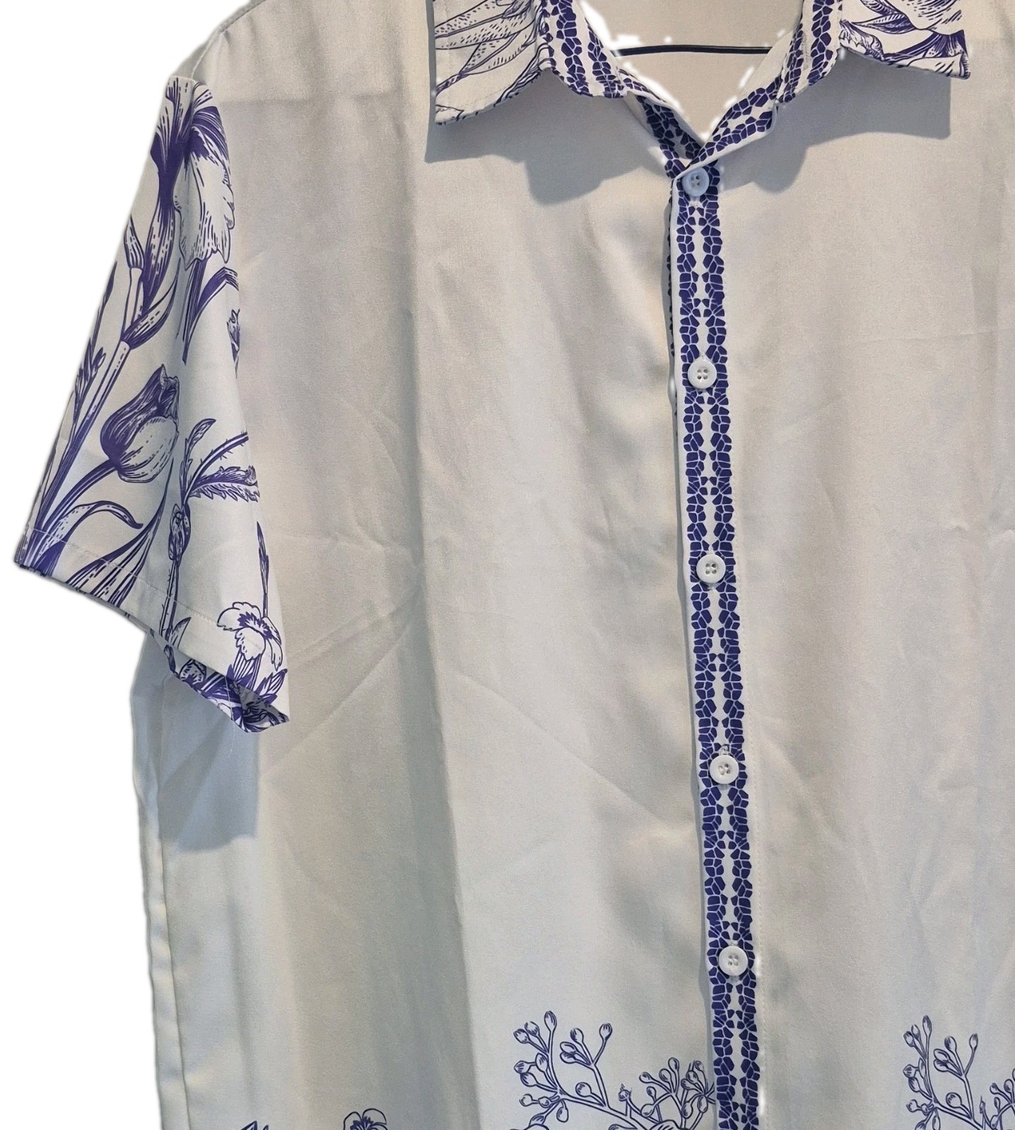 White/Blue Floral Collared Button-Up Short Sleeve Woven Polyester Blouse L