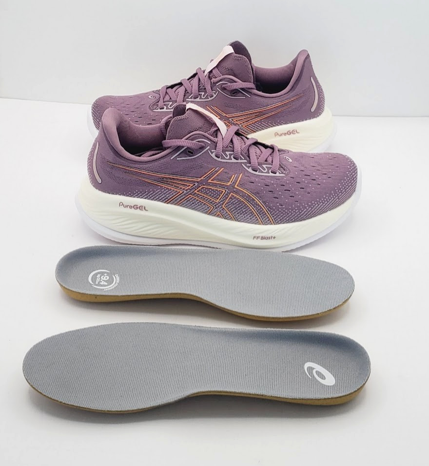 Asics Womens (Size 8 Medium) Gel Cumulus 26 Lightweight Running Shoes EXCELLENT