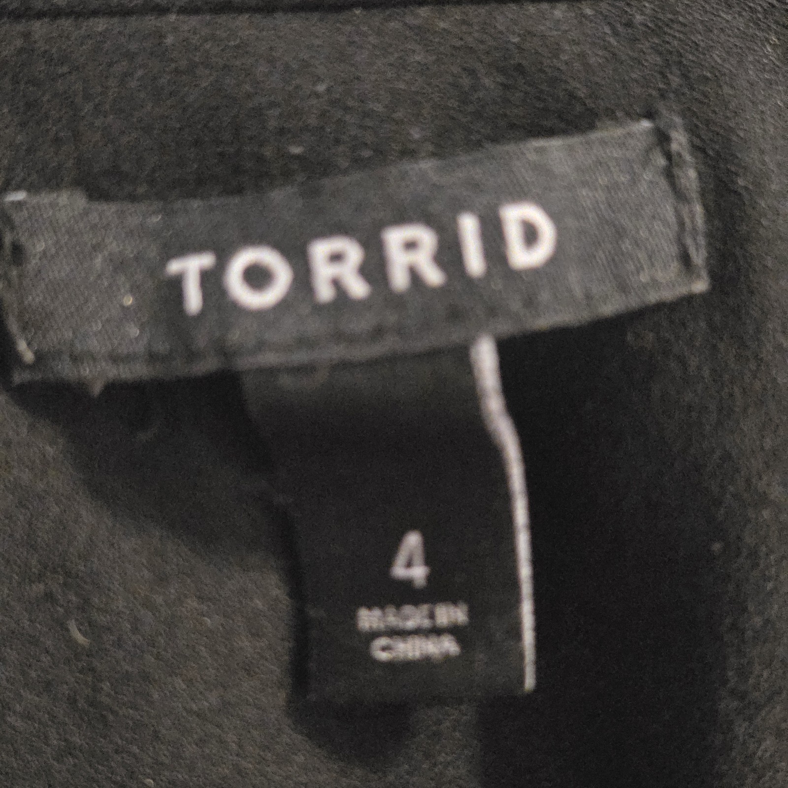 Torrid Size 4 Black 3/4 Sleeve Blazer Missing Button
