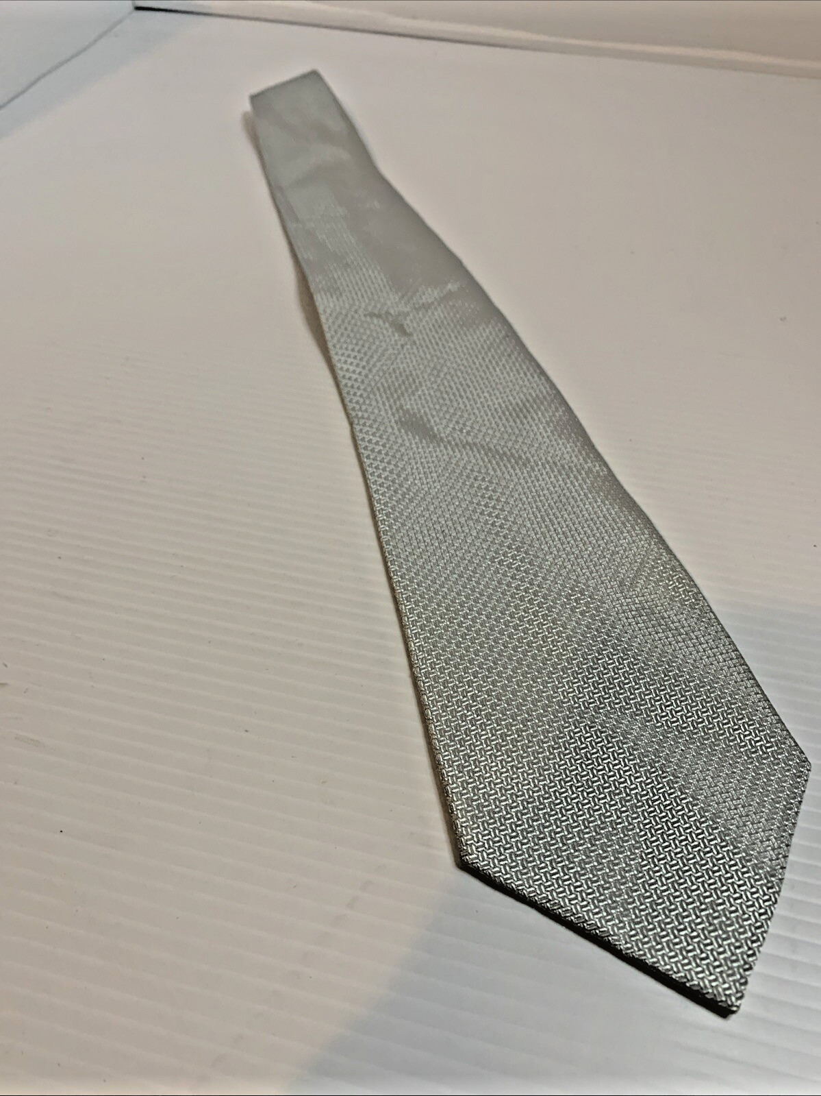Vintage Lucasini Platinum Silver Solid Patterned Designer Tie 60″+