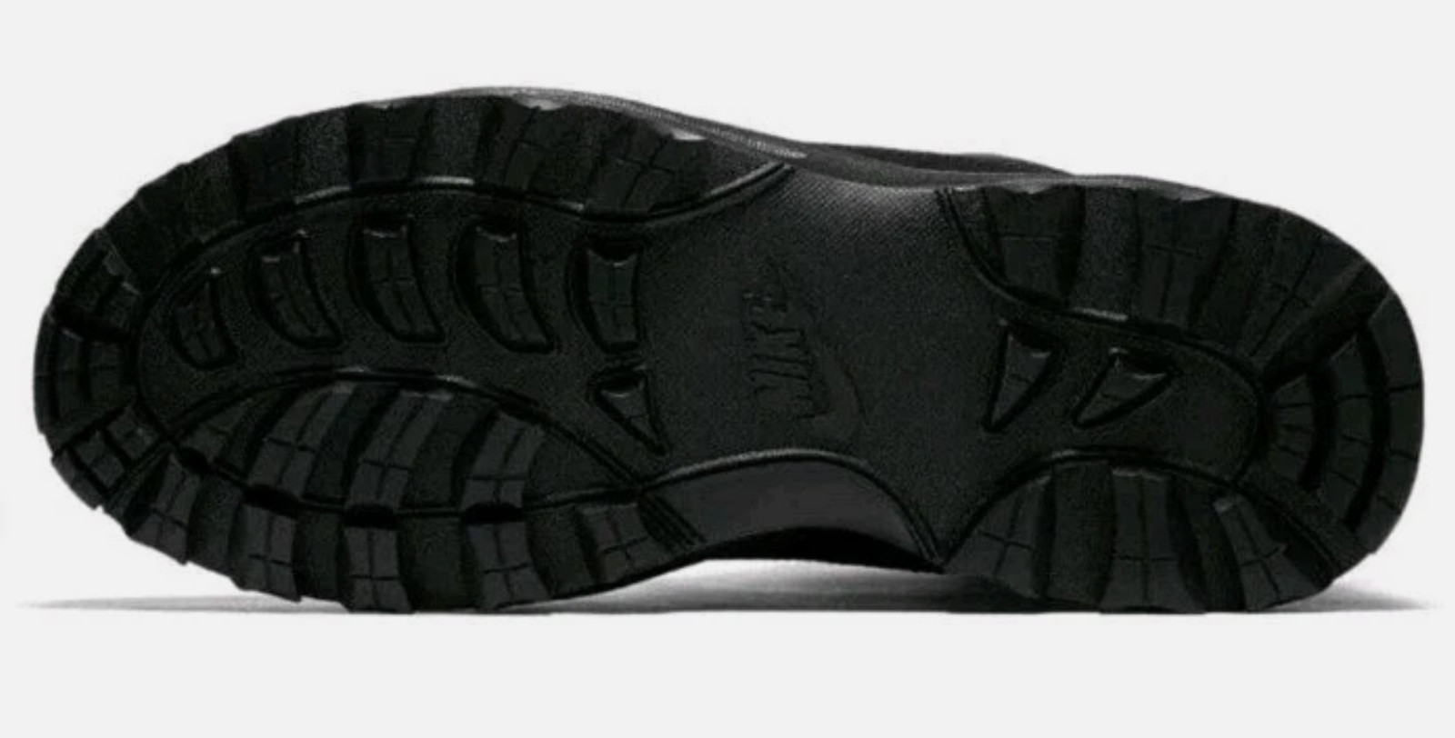 Nike Manoadome Black Sneaker Boots 844358-003 Fast Ship New In Box Size 9.5-13