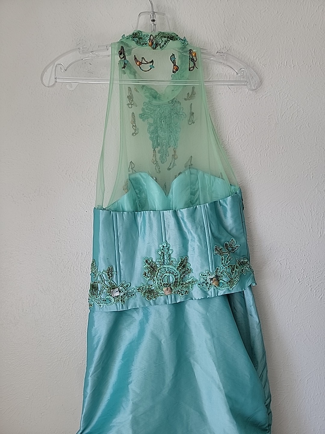 VTG Taffeta Formal Dress Size 8 Aqua Beaded Sleeveless Ruffle Tiered Prom
