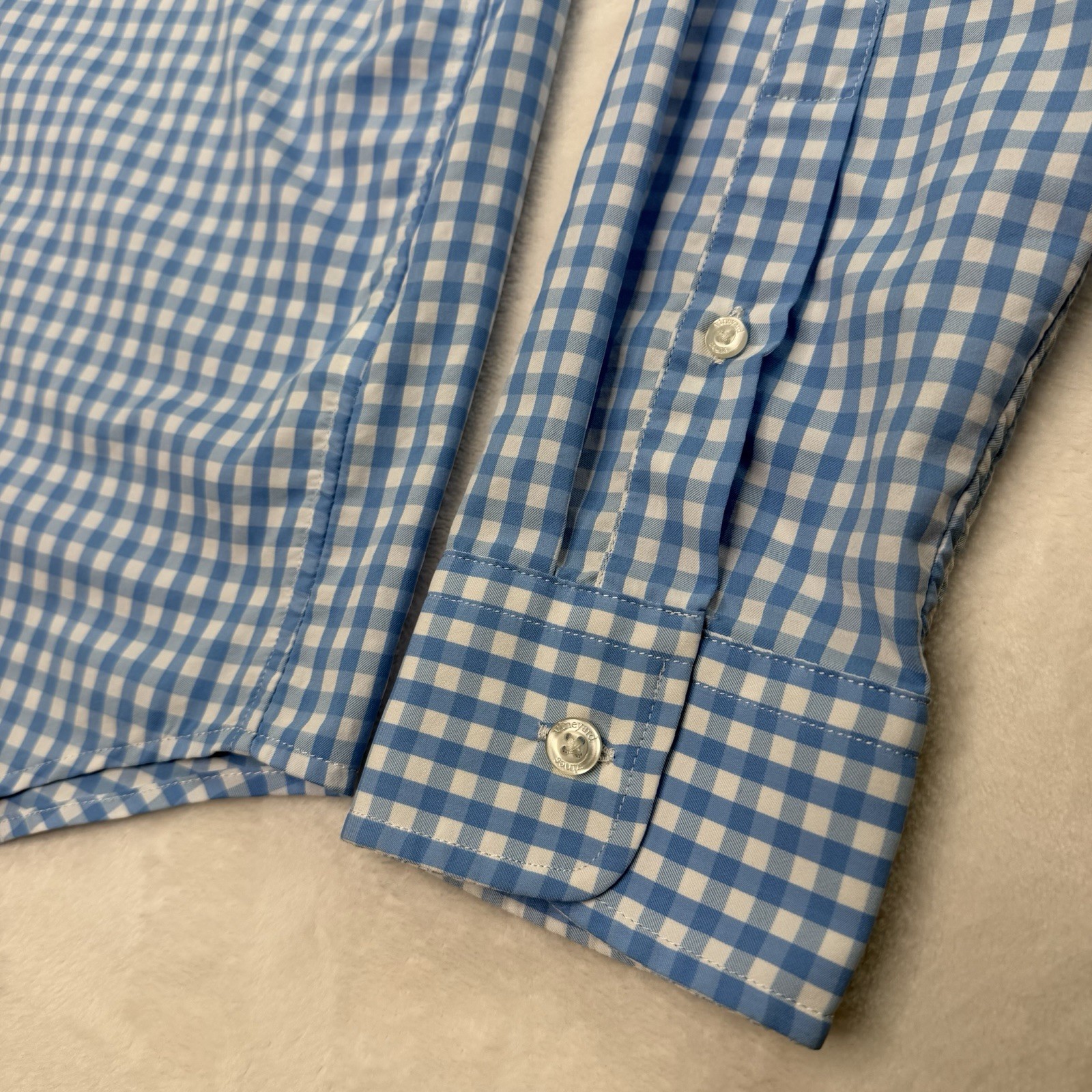 Vineyard Vines Mens M Blue Check Slim Fit Whale Long Sleeve Shirt Nylon/Poly