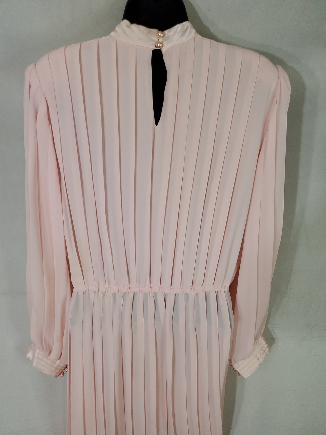 Vintage 60s 70d Liz Petites Dress Women’s Size 10 Pleated Pastel Pink Read