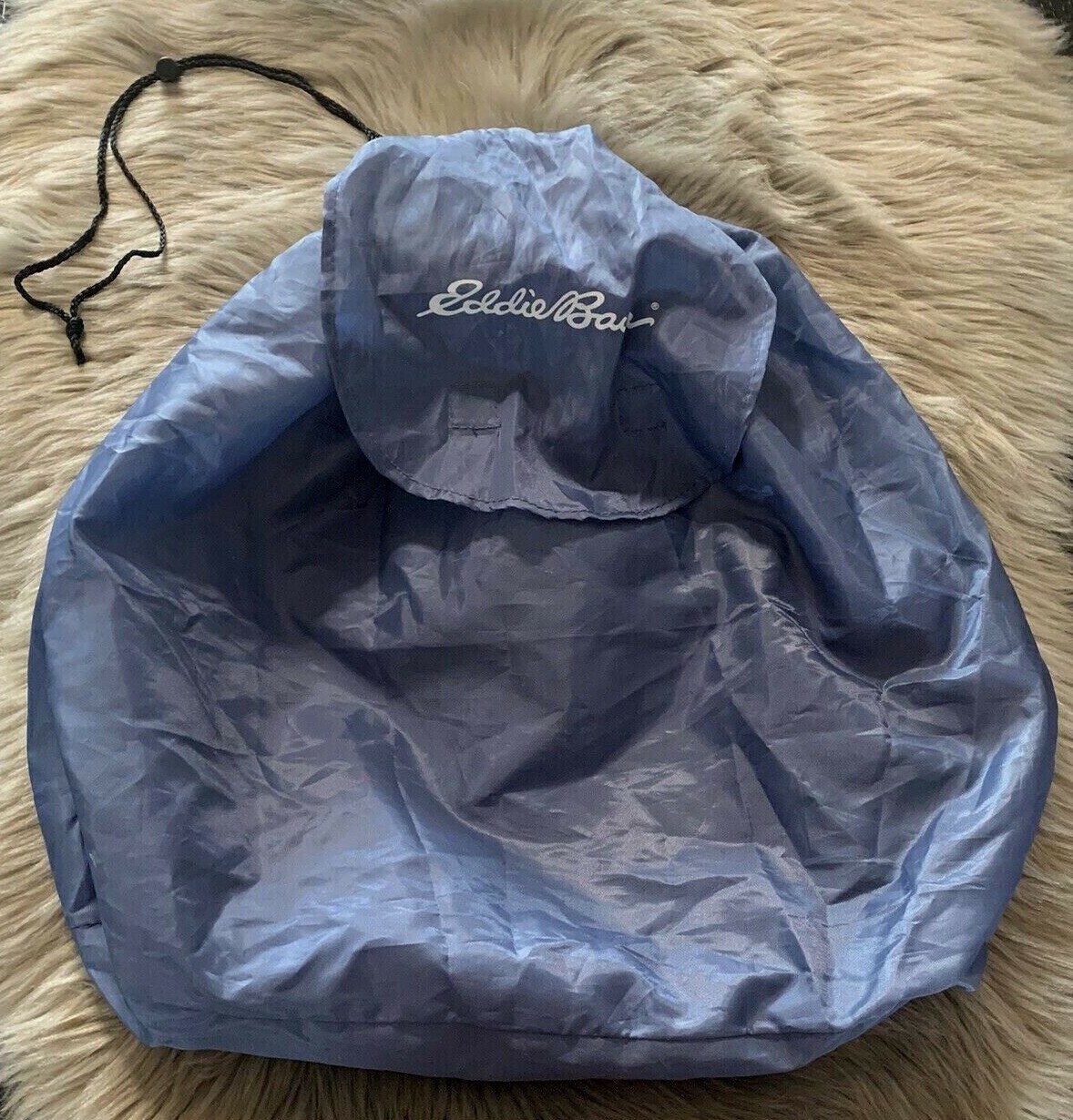 Eddie Bauer Lightweight Nylon Bag Drawstring Detail One Strap Practical Nice