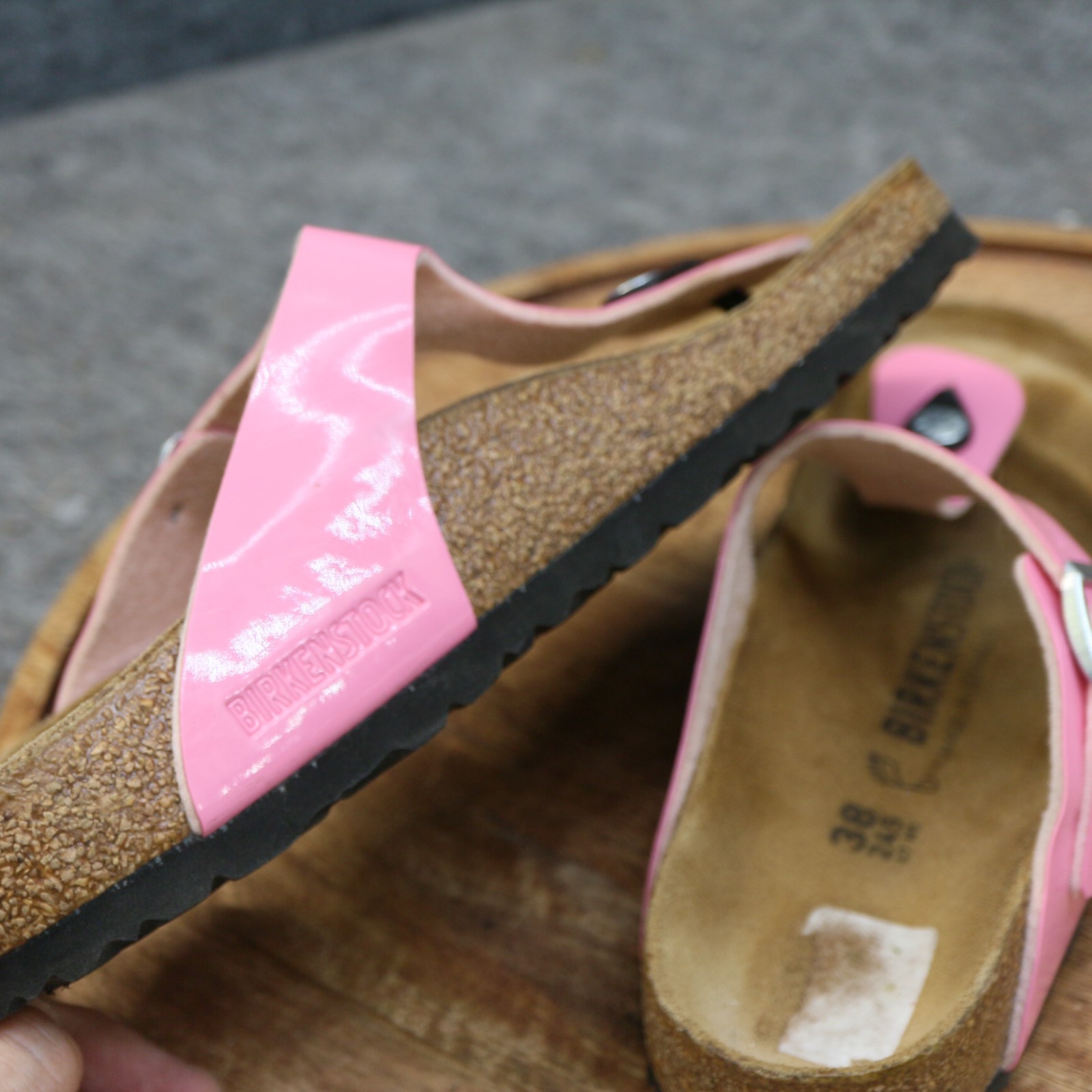 Birkenstock Gizeh Pink Patent Birko Flor Thong Sandals Womens Size 38 US 7 Reg.