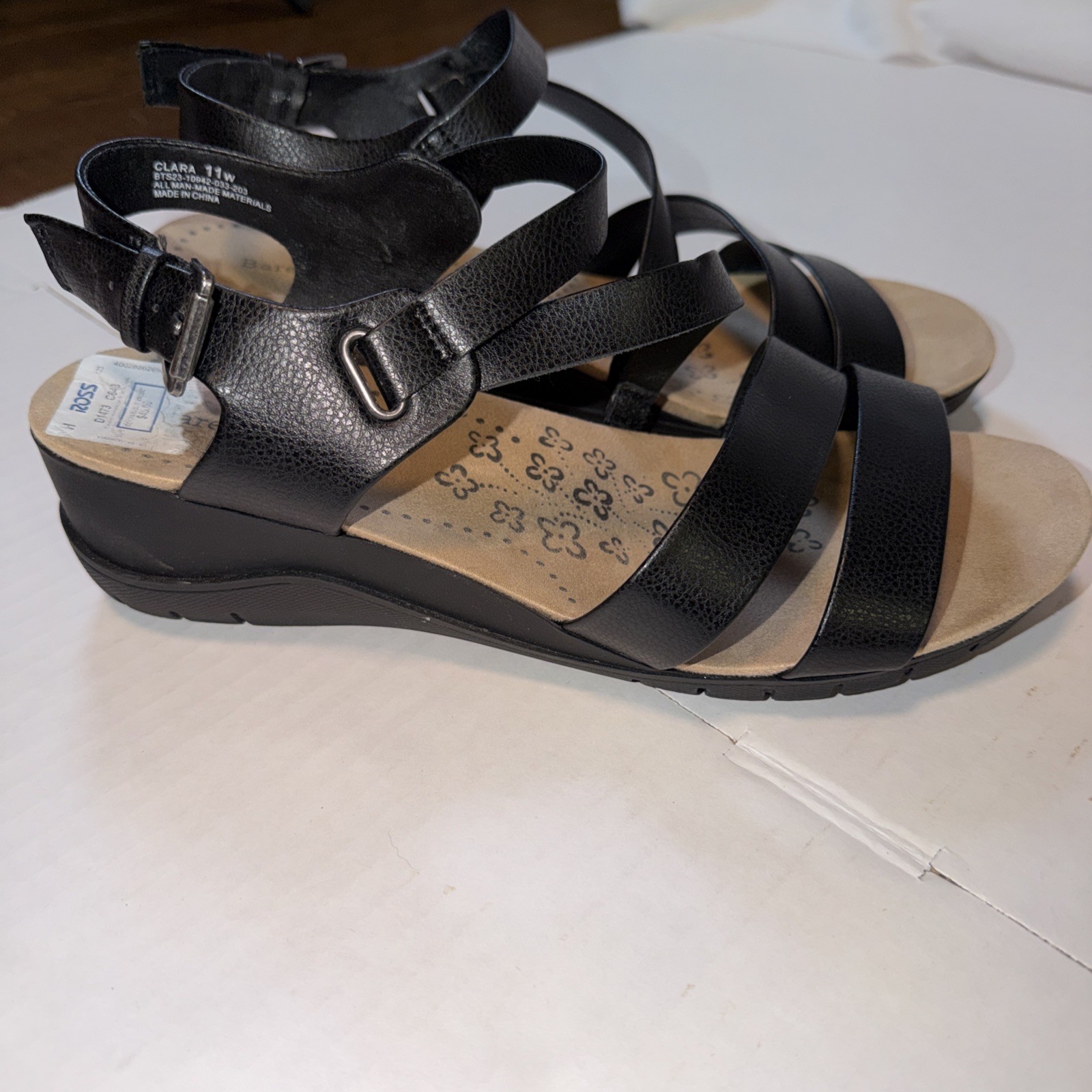 Baretraps Womens Size 11M Clara Ankle Strap Black Wedge Heels Never Wore!