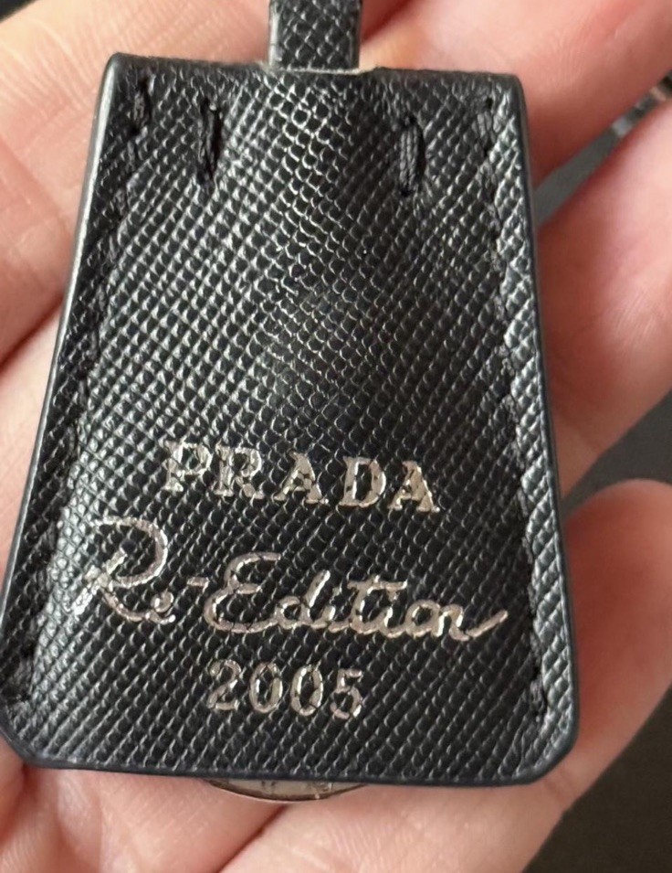 Prada 2005 Re-Edition Black Nylon Crossover Purse Designer Bag- READ DESCRIPTION