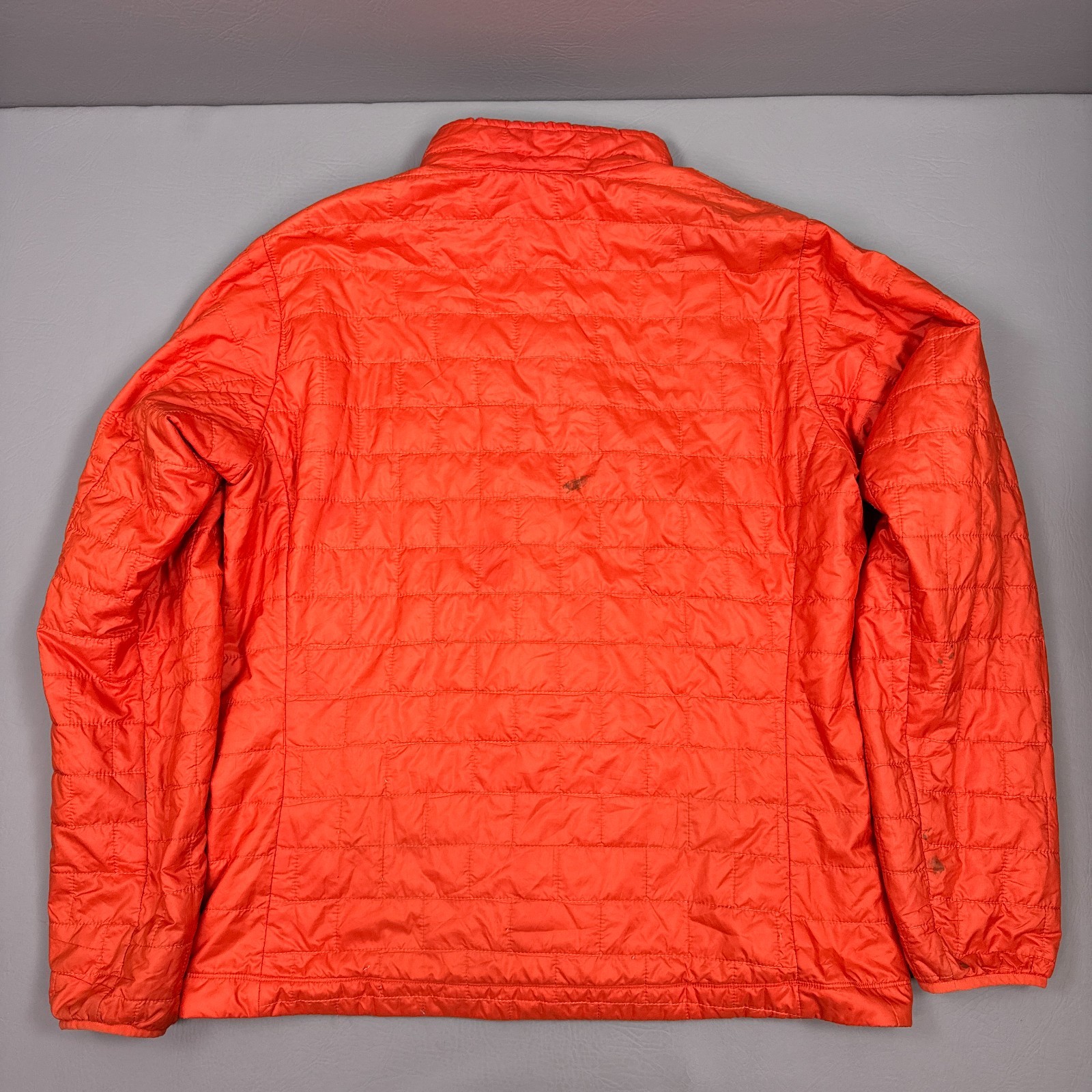 Patagonia Jacket Men Extra Large Orange Nano Puff Hiking Trail Camp Trek Commute