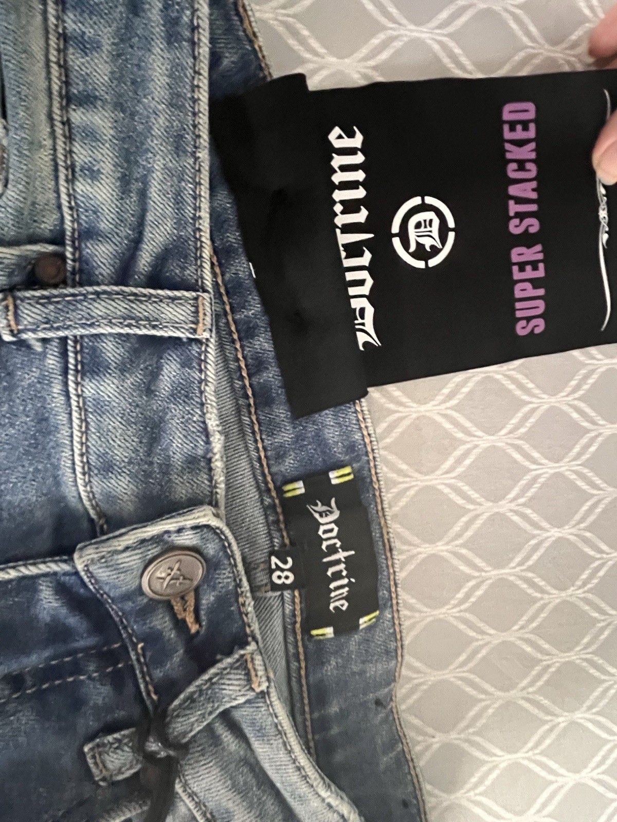 Doctrine Men’s Blue Skinny Slim Fit Low Rise Distressed Denim Jeans Size 28