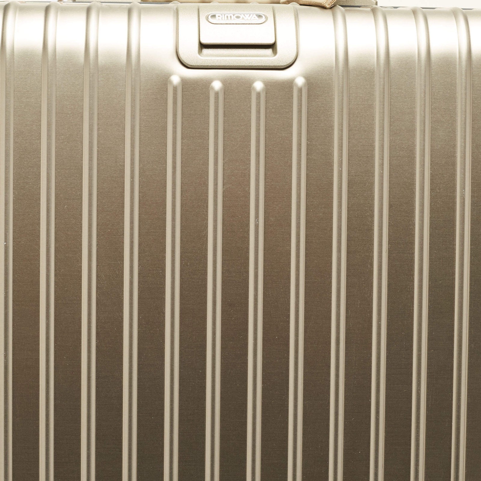 Rimowa ETag Large Topas Titanium Aluminium 4 Wheeled CheckIn Luggage