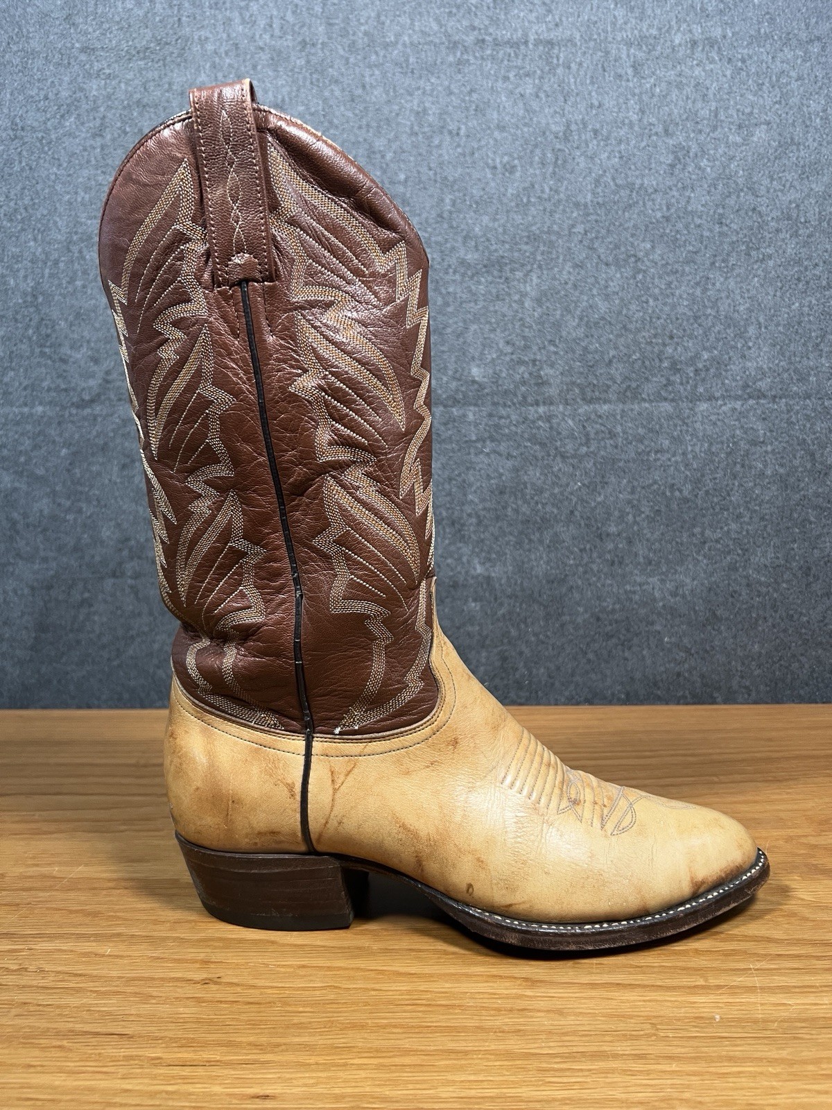 J Chisholm Boots Men’s Handcrafted Western Leather Size 9D Tan