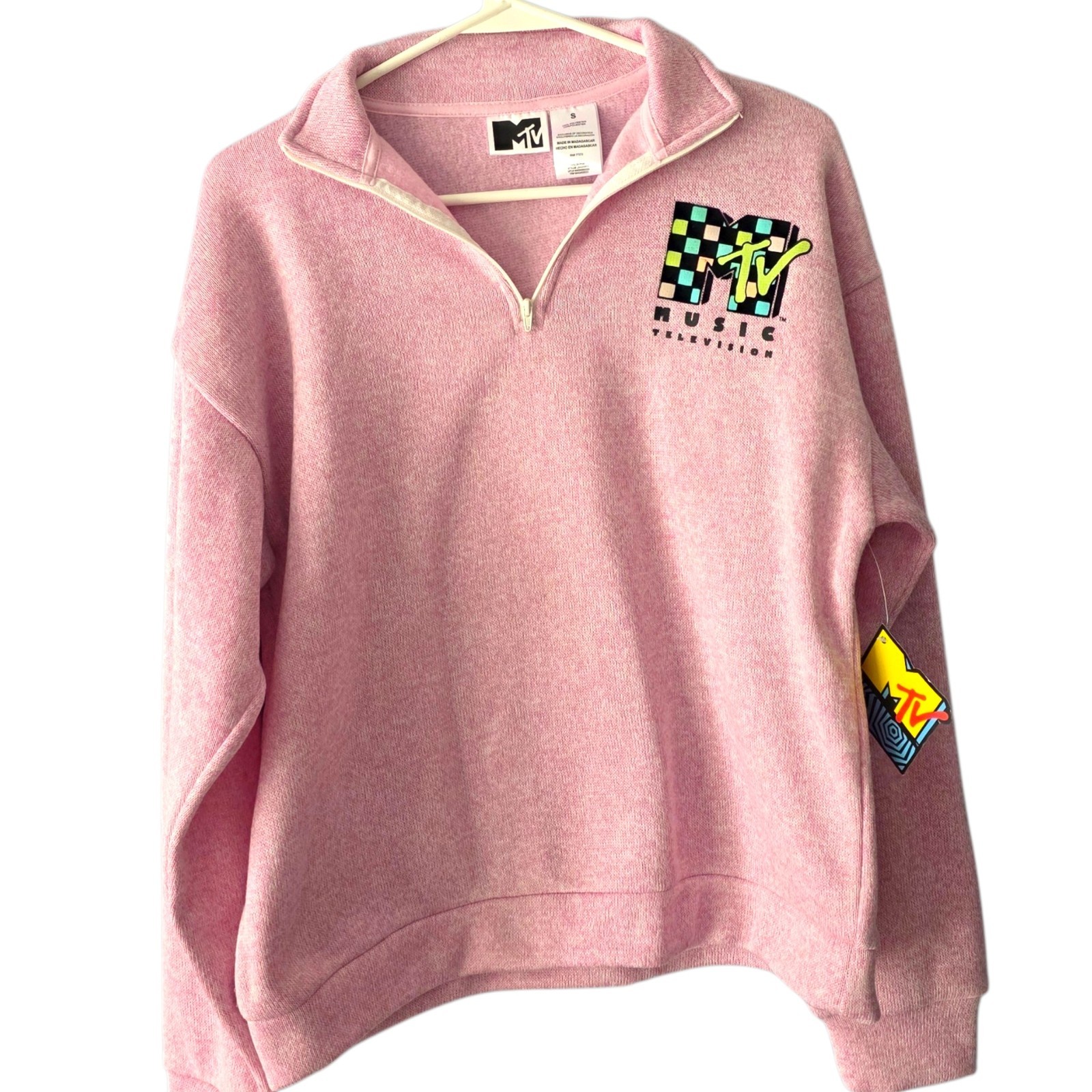 MTV Quarter Zip Sweatshirt Women’s Small Pink Fleece NWT Retro Graphic Pullover